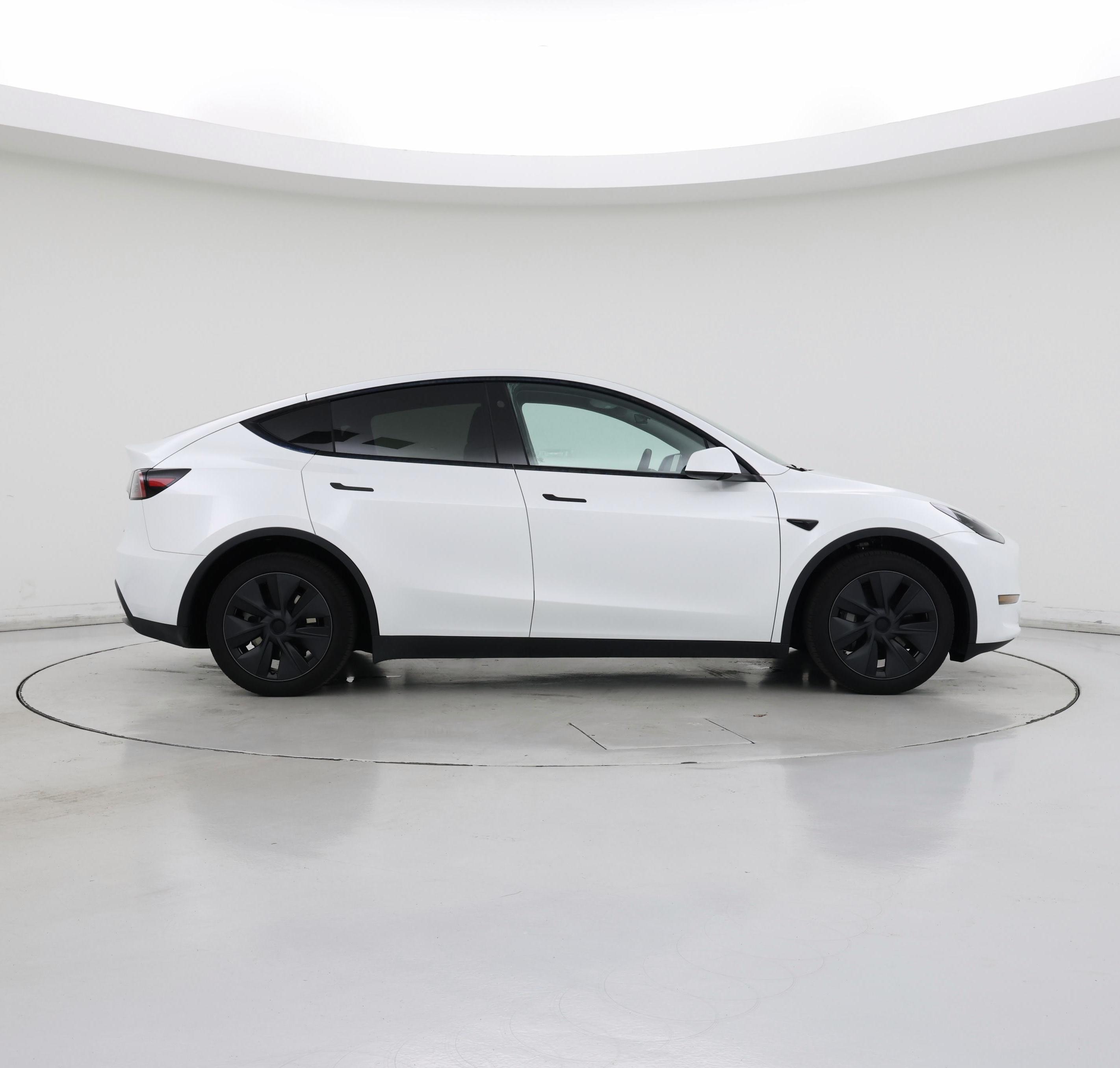 Thumbnail: 2025 Tesla Model Y - 7