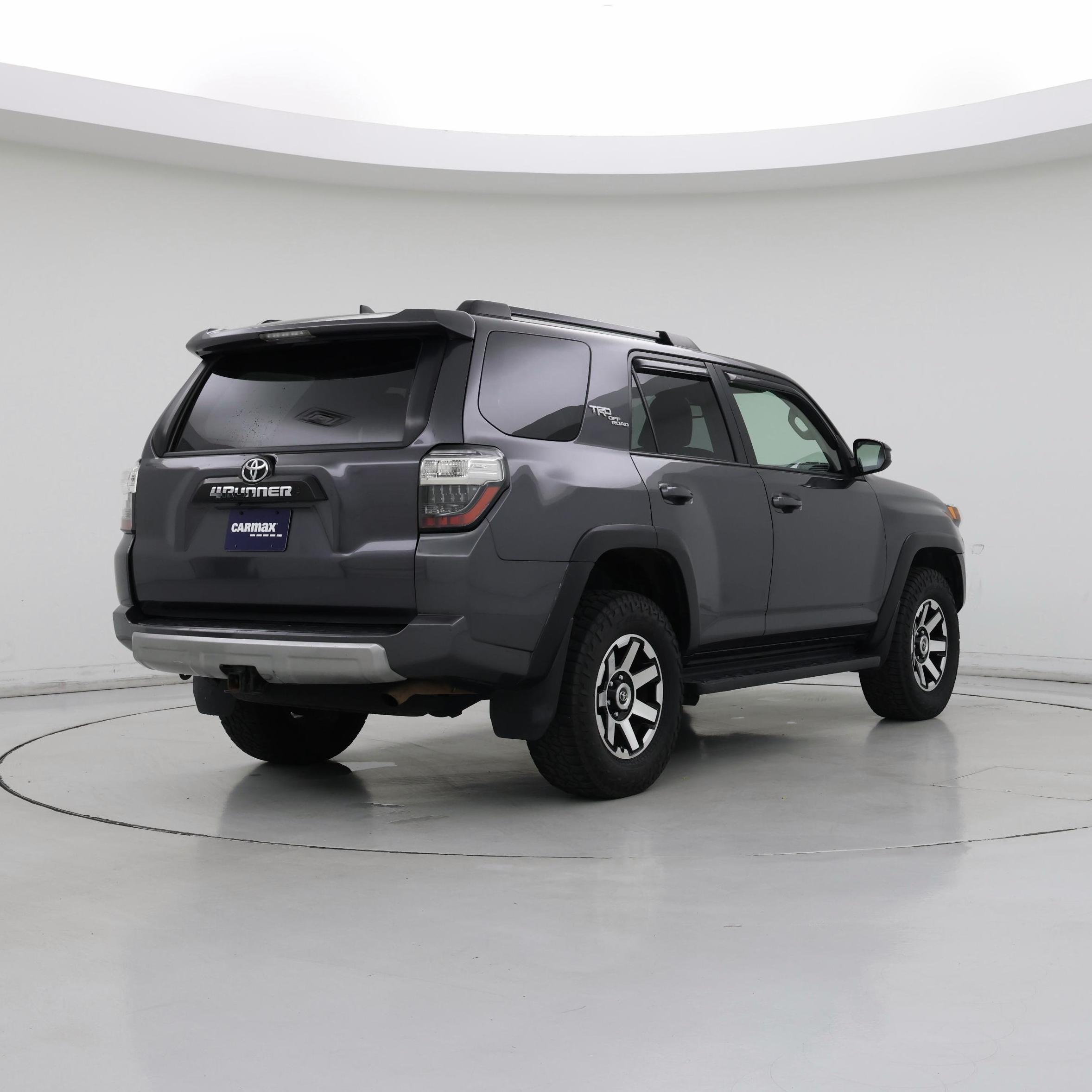 Thumbnail: 2021 Toyota 4Runner - 8