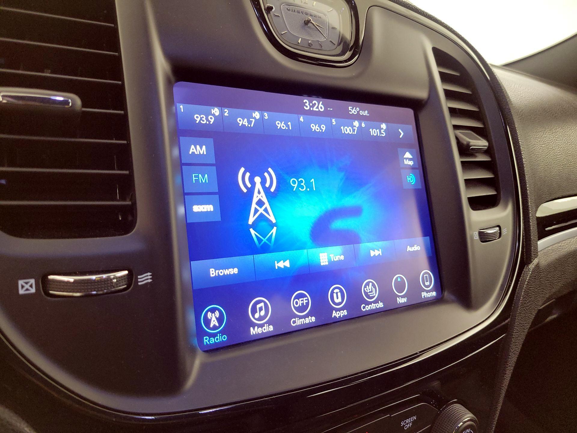 Thumbnail: 2017 Chrysler 300 - 16