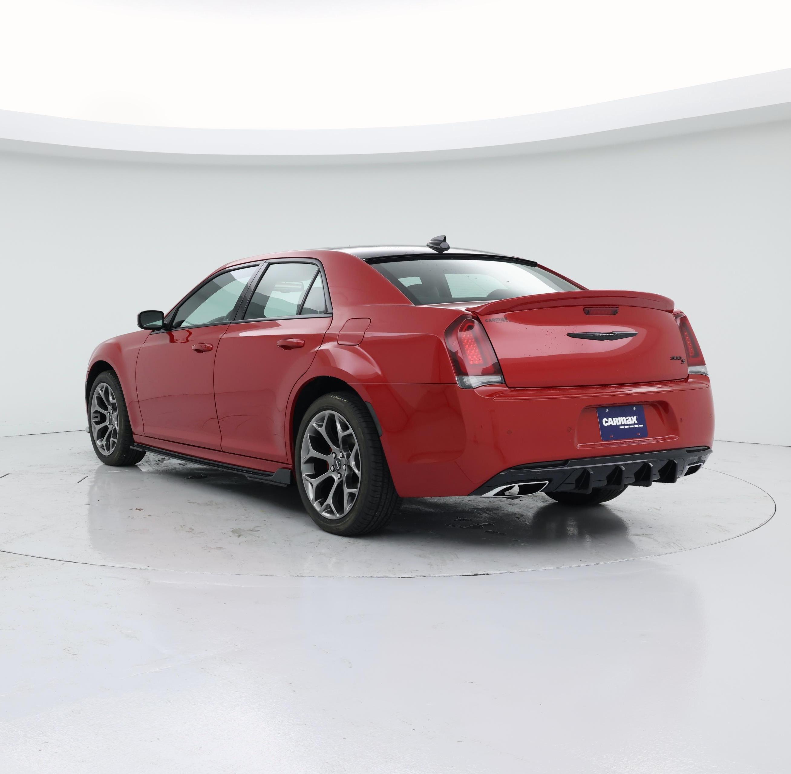 Thumbnail: 2017 Chrysler 300 - 2