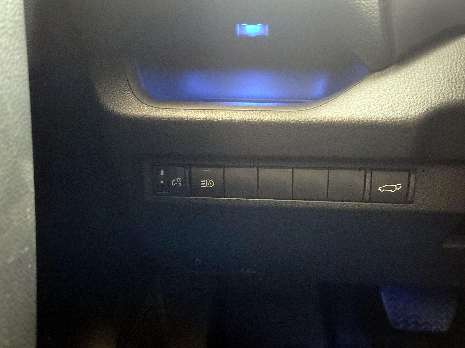 Thumbnail: 2025 Toyota RAV4 - 13