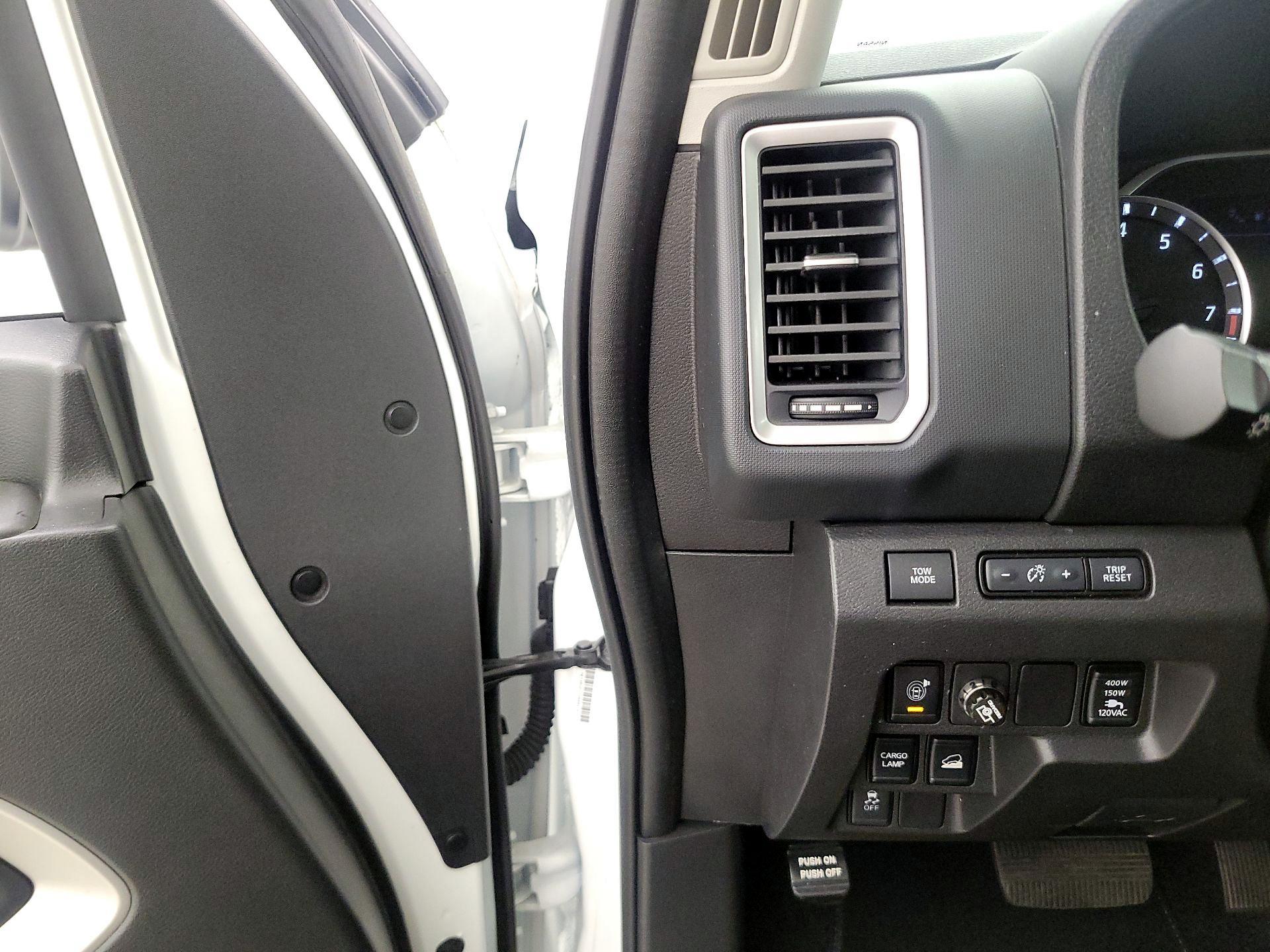 Thumbnail: 2024 Nissan Frontier - 13