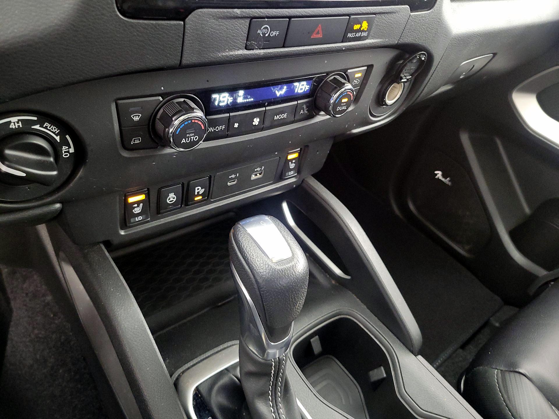 Thumbnail: 2024 Nissan Frontier - 16