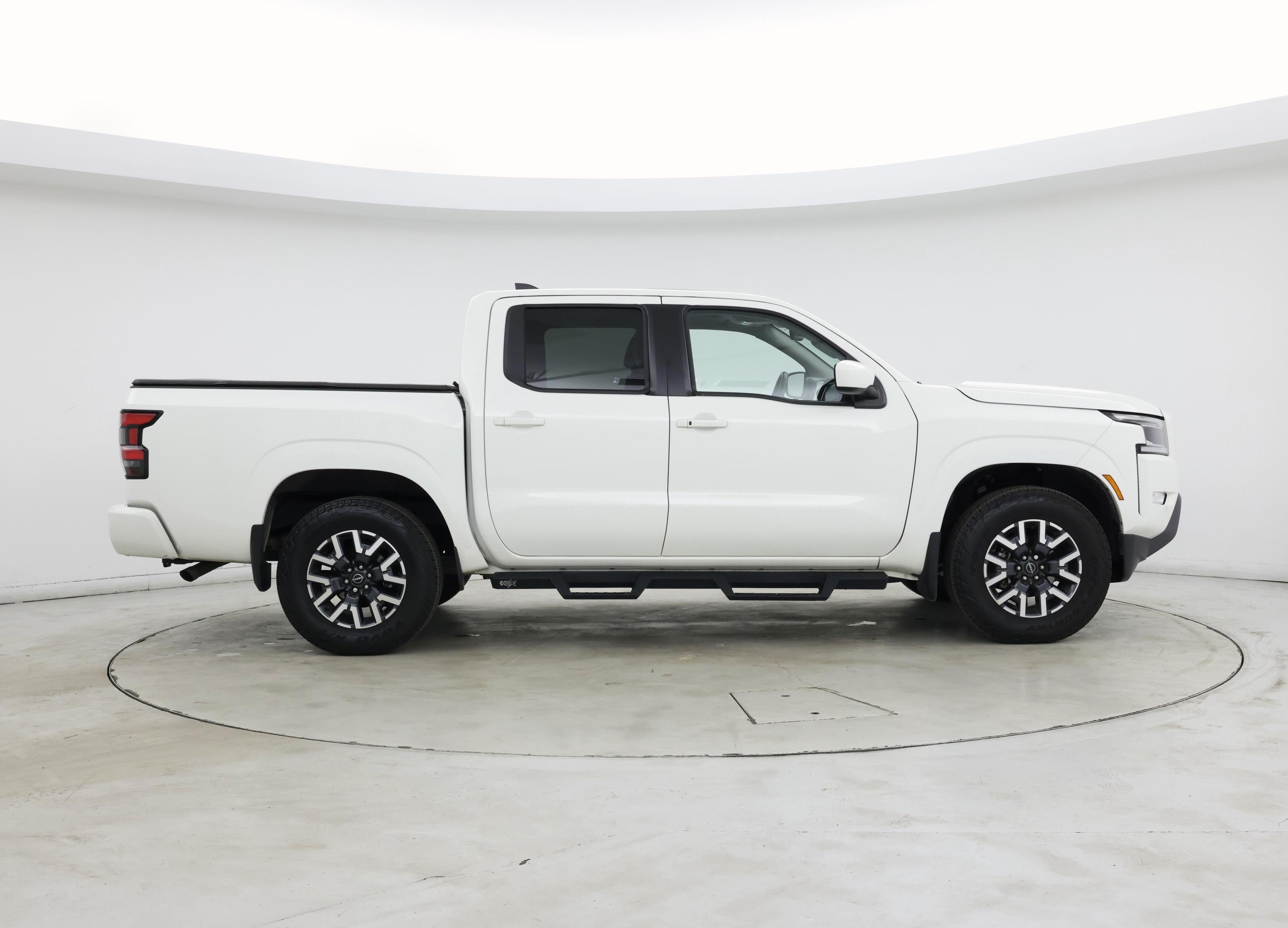 Thumbnail: 2024 Nissan Frontier - 7