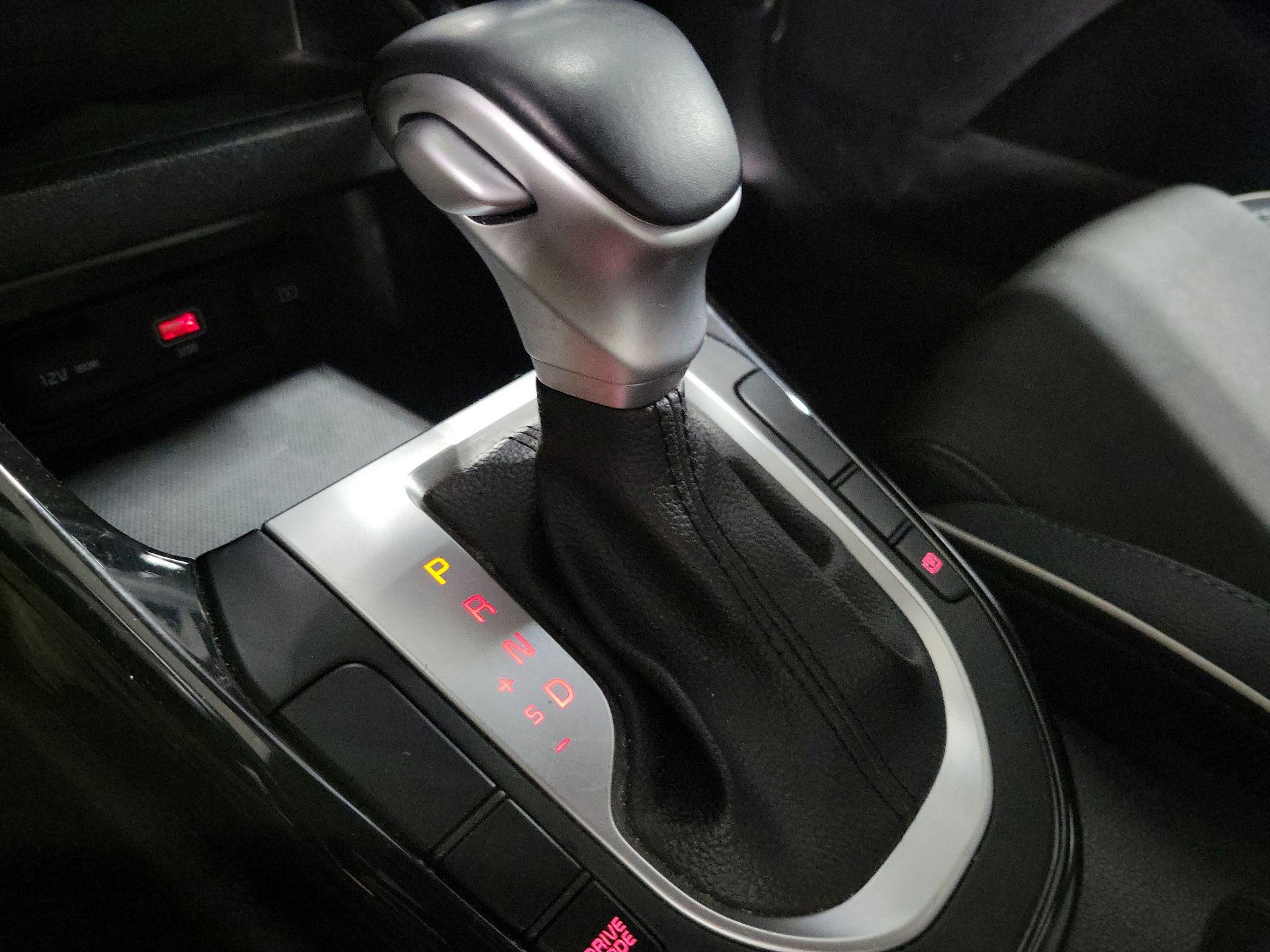 Thumbnail: 2023 Kia Forte - 17