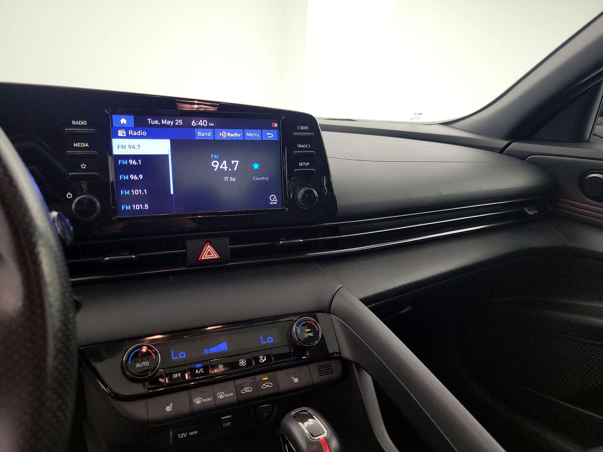 Thumbnail: 2021 Hyundai Elantra - 15