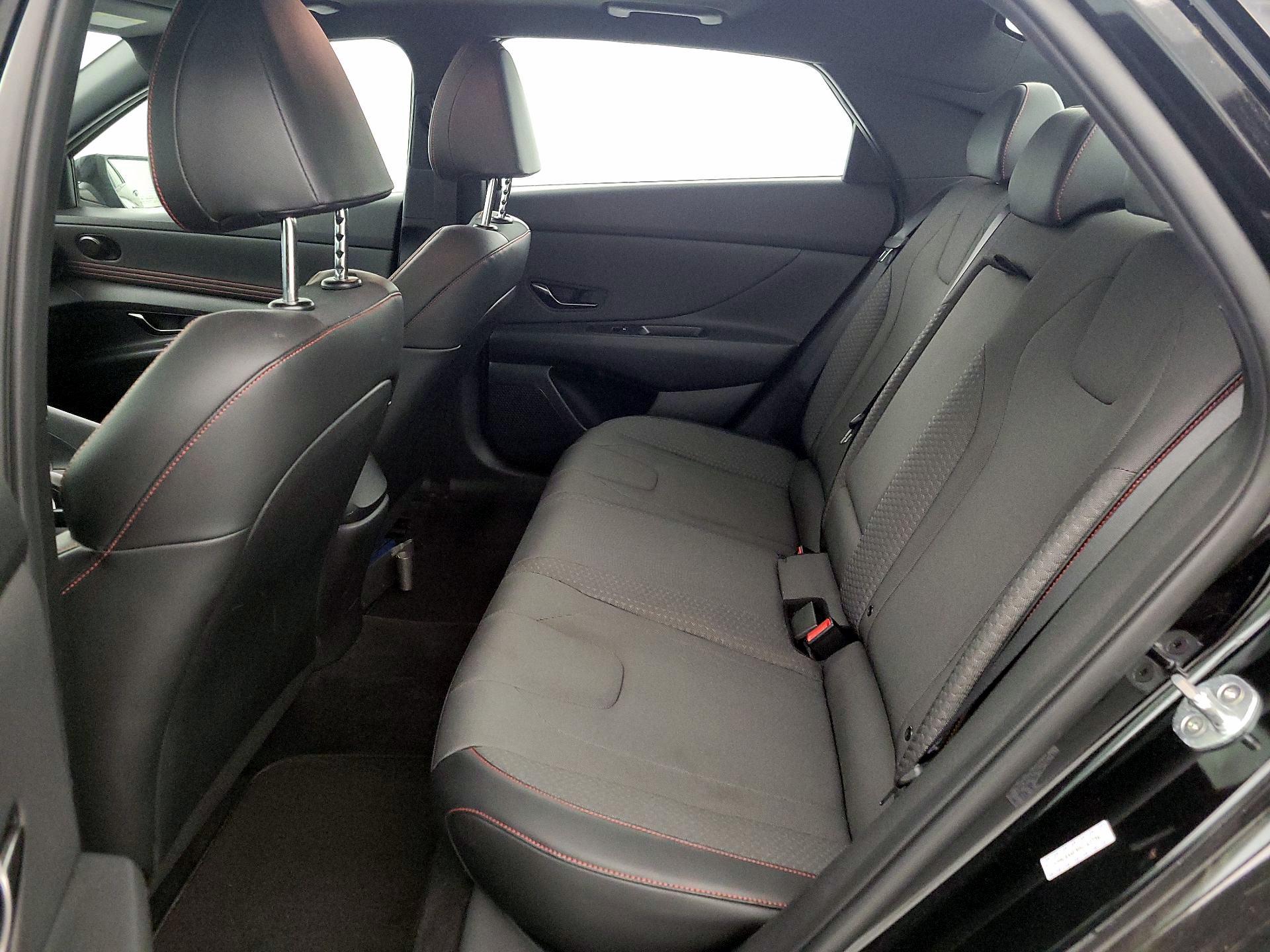 Thumbnail: 2021 Hyundai Elantra - 20