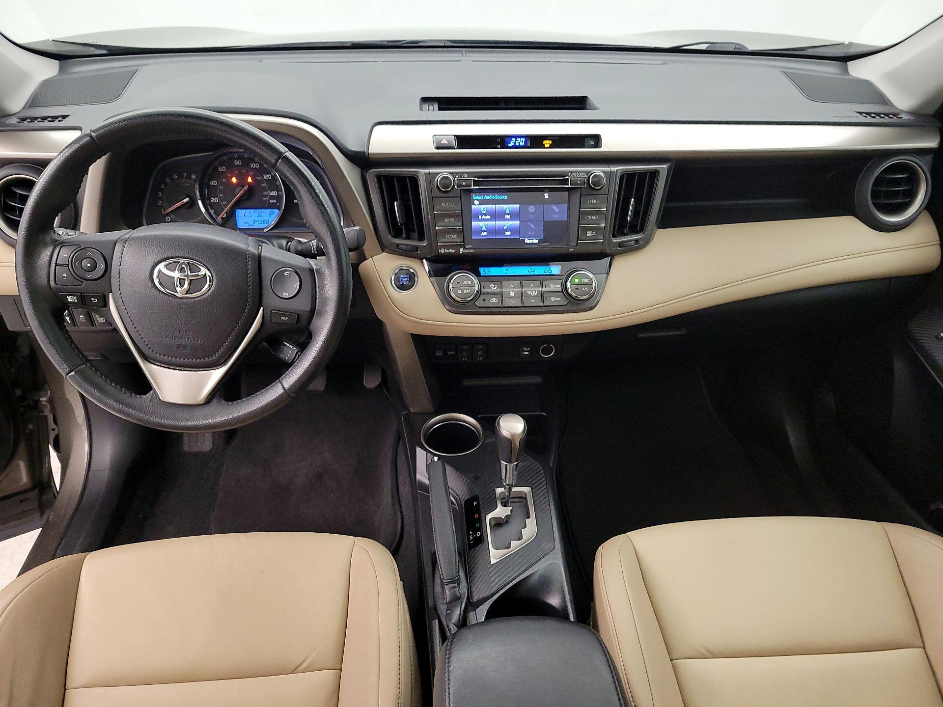 Thumbnail: 2015 Toyota RAV4 - 9