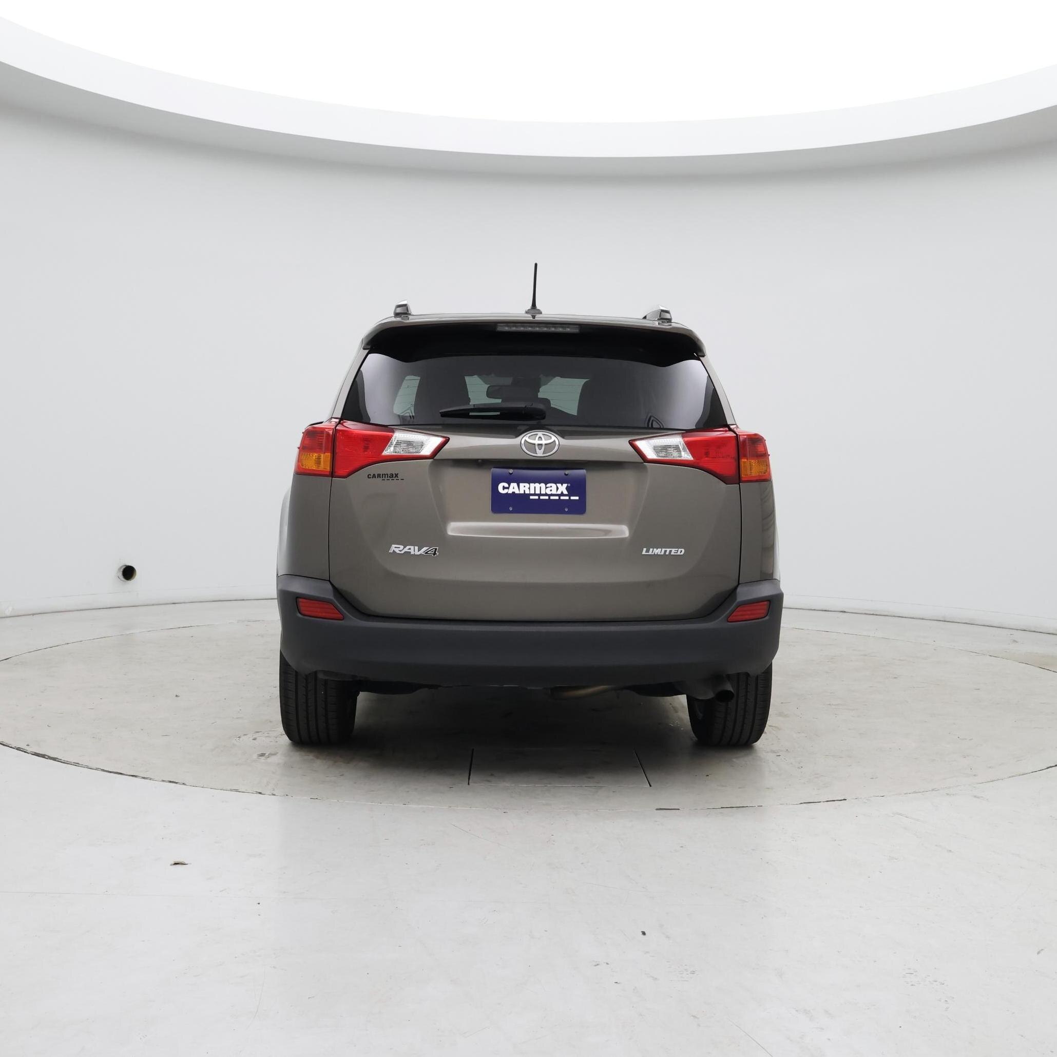 Thumbnail: 2015 Toyota RAV4 - 6