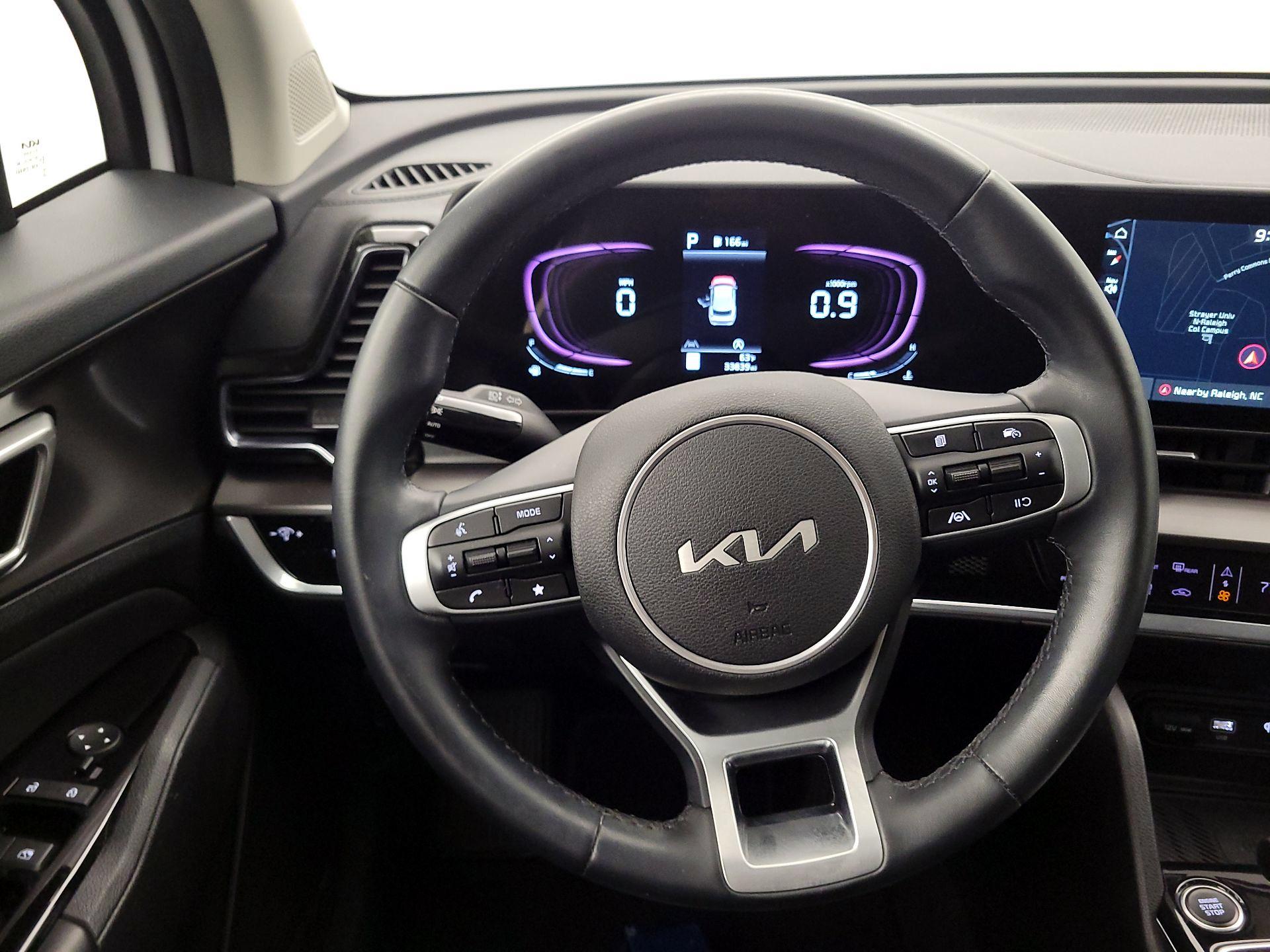 Thumbnail: 2023 Kia Sportage - 10