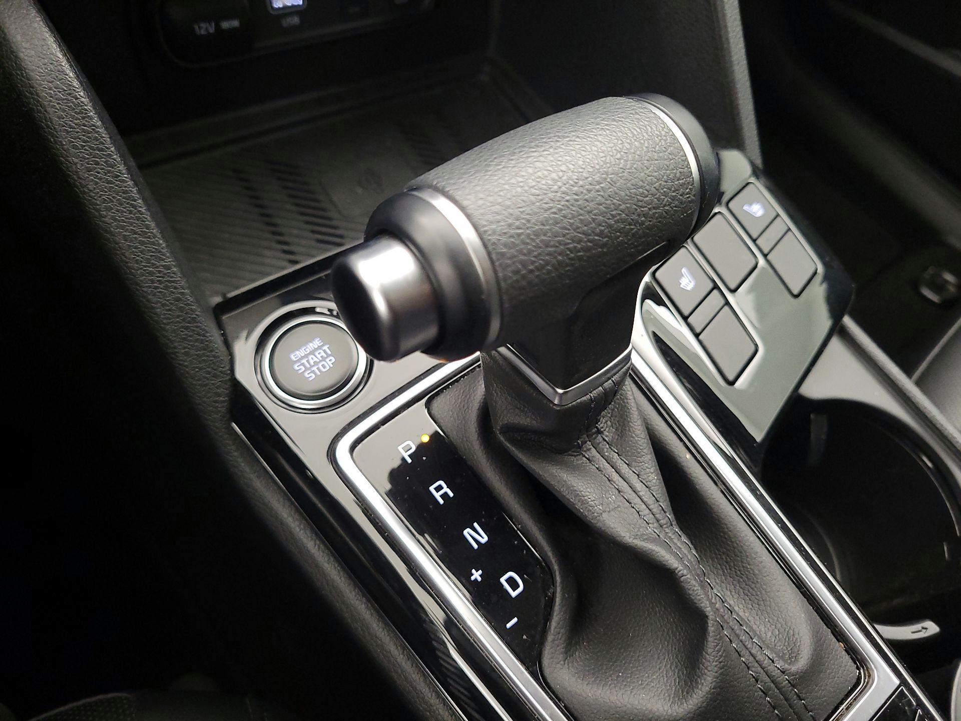 Thumbnail: 2023 Kia Sportage - 18