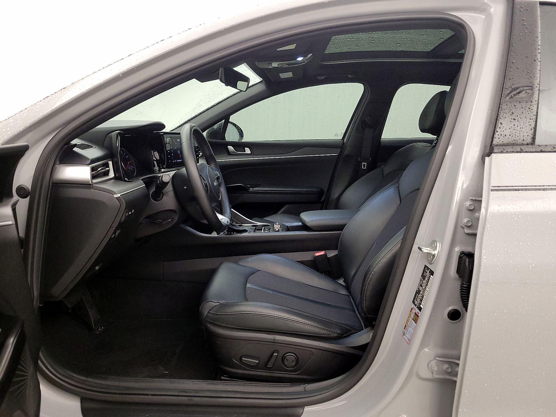 Thumbnail: 2024 Kia K5 - 11