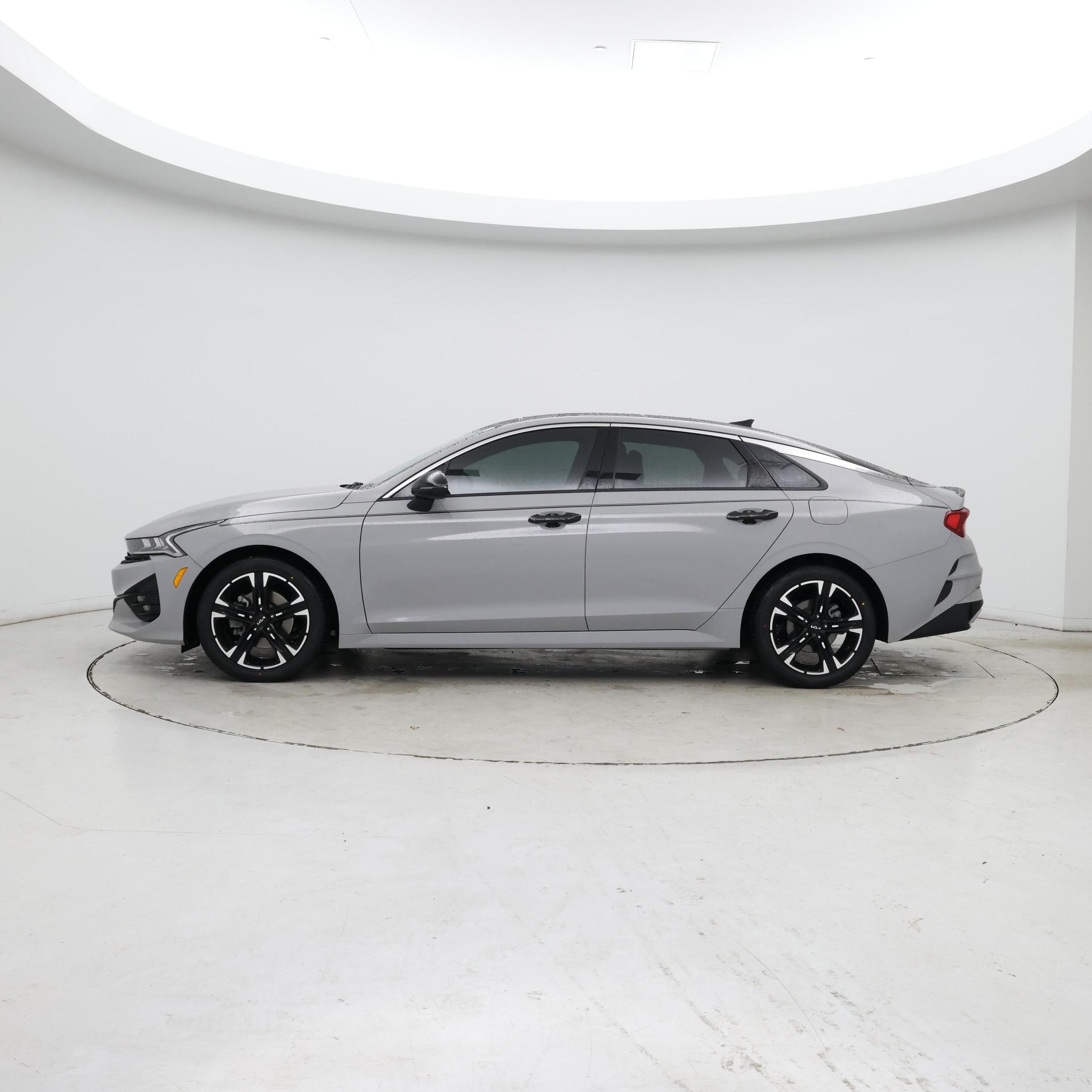 Thumbnail: 2024 Kia K5 - 3