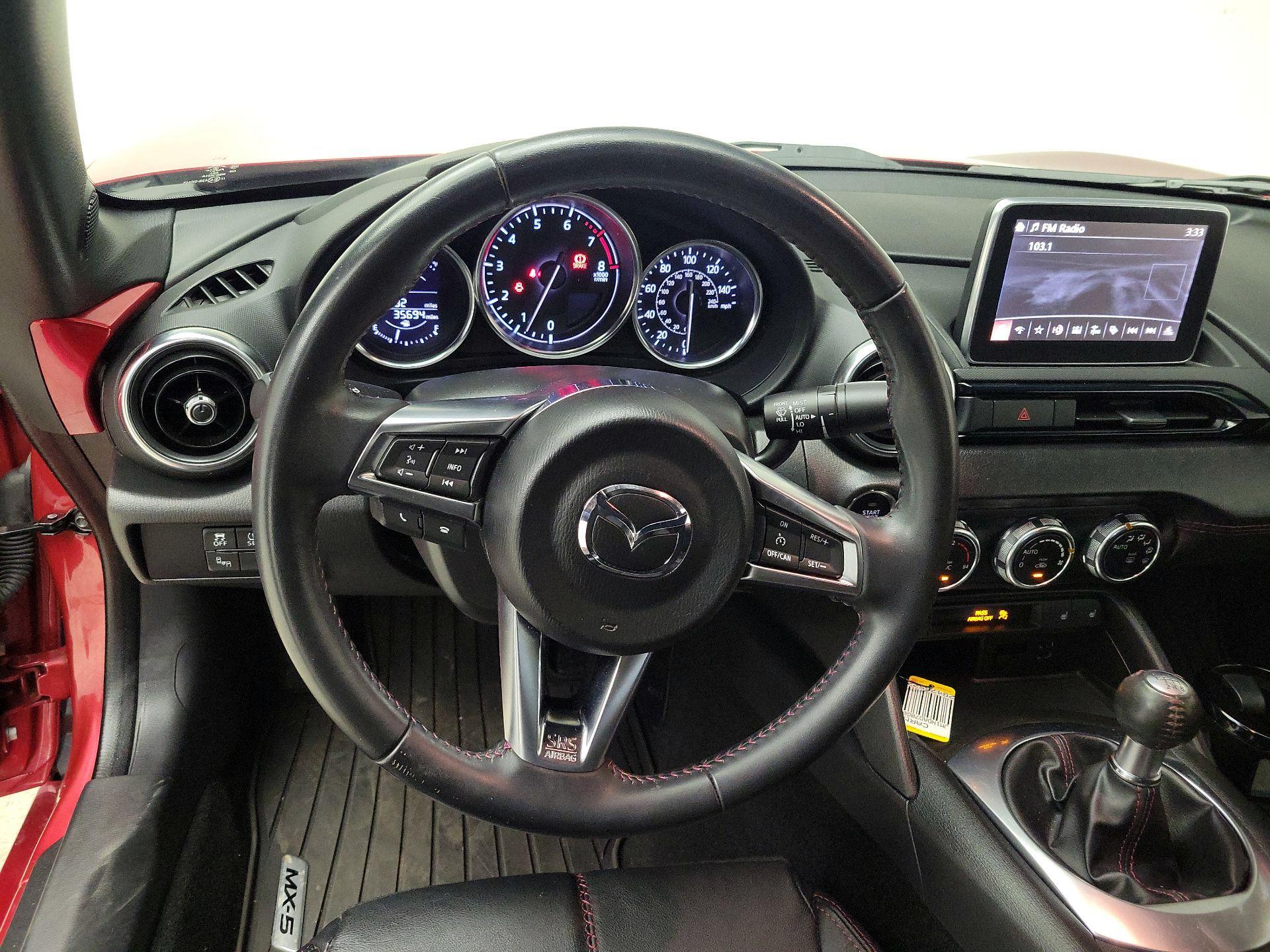 Thumbnail: 2016 Mazda MX-5 Miata - 10