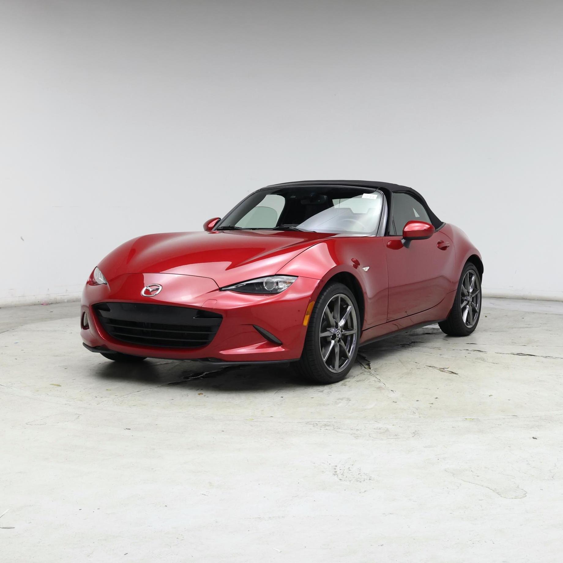 Thumbnail: 2016 Mazda MX-5 Miata - 4