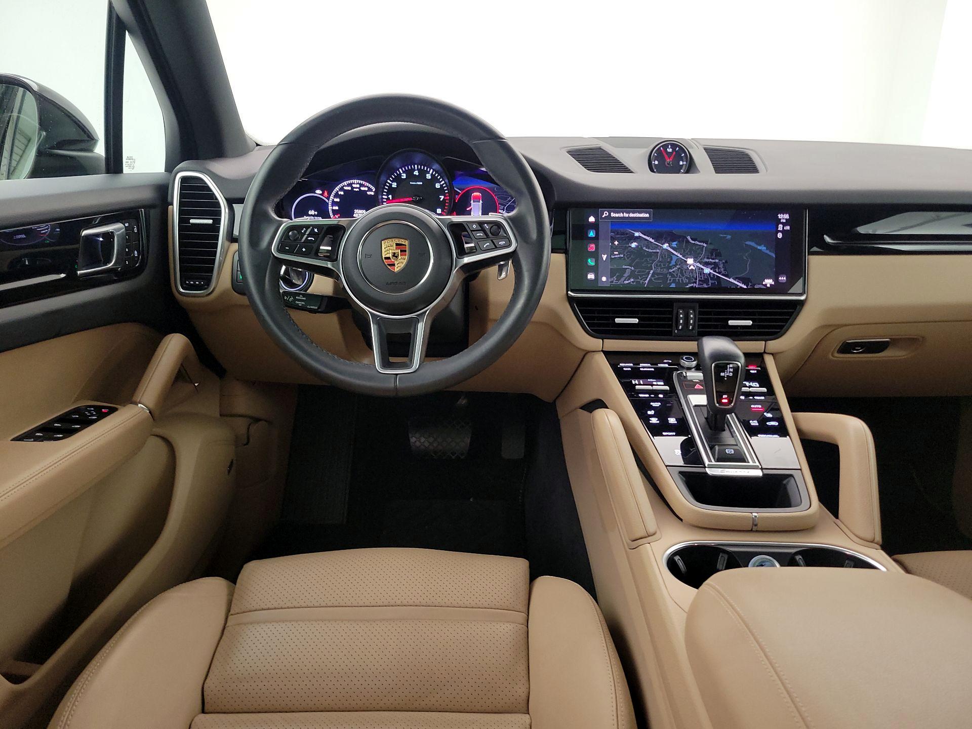 Thumbnail: 2023 Porsche Cayenne - 10