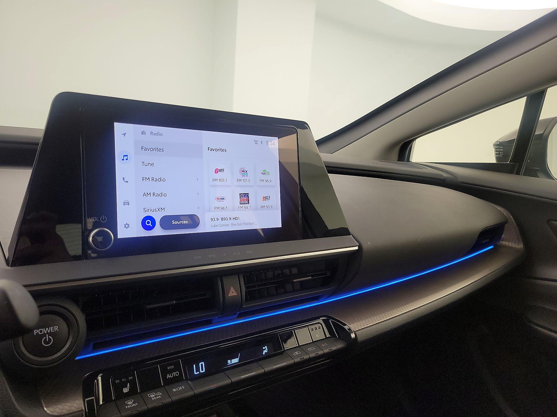 Thumbnail: 2024 Toyota Prius - 15