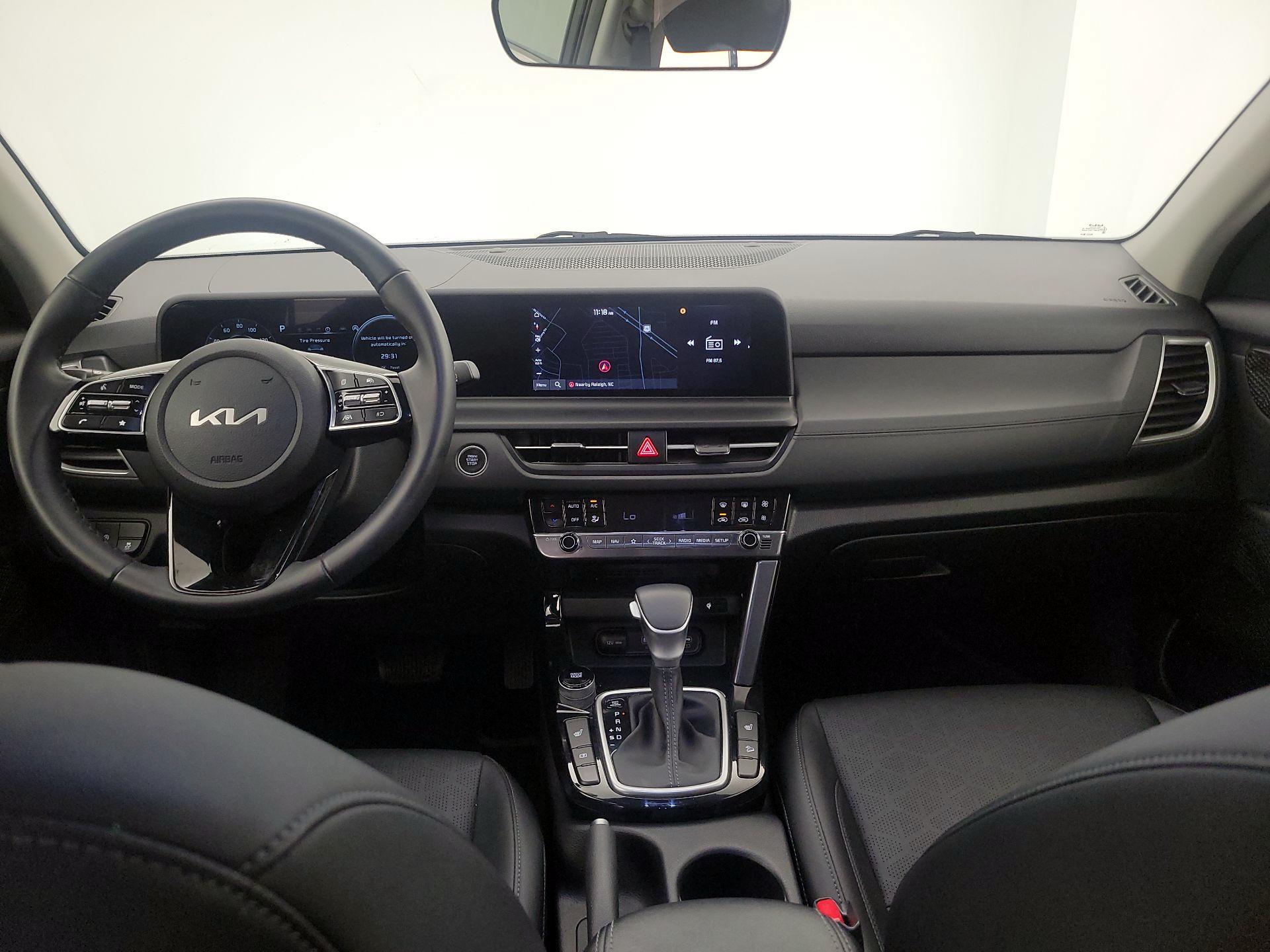 Thumbnail: 2024 Kia Seltos - 9