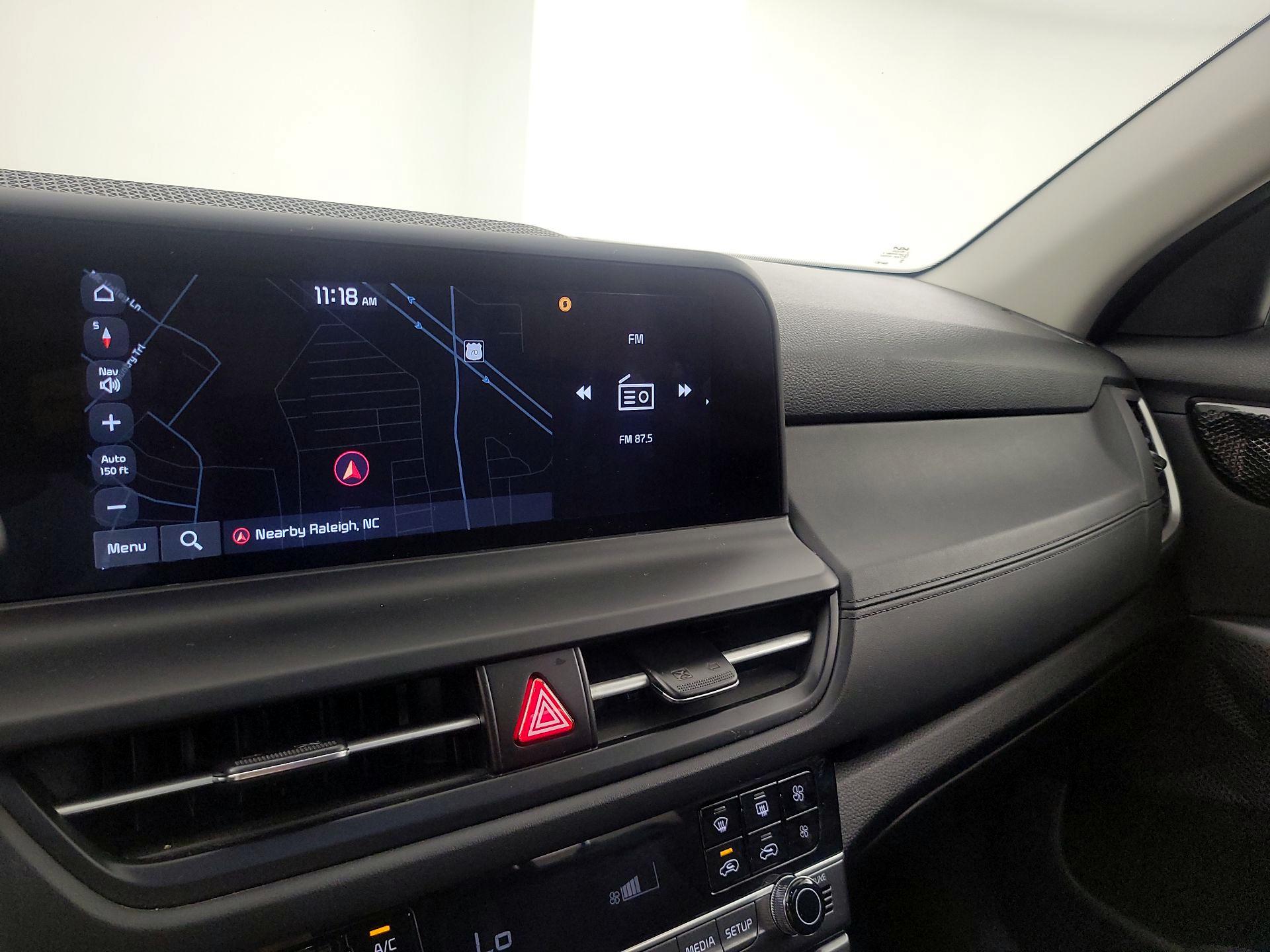 Thumbnail: 2024 Kia Seltos - 14