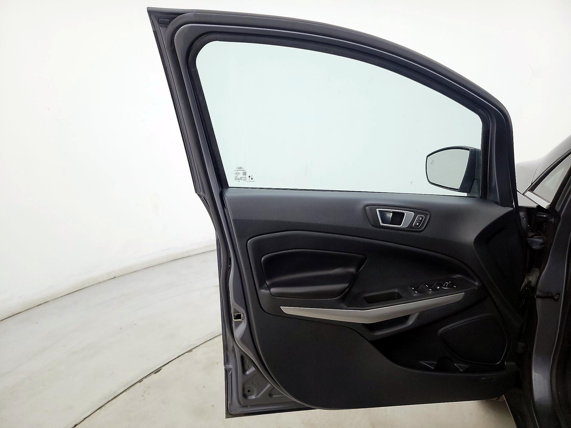 Thumbnail: 2020 Ford EcoSport - 12