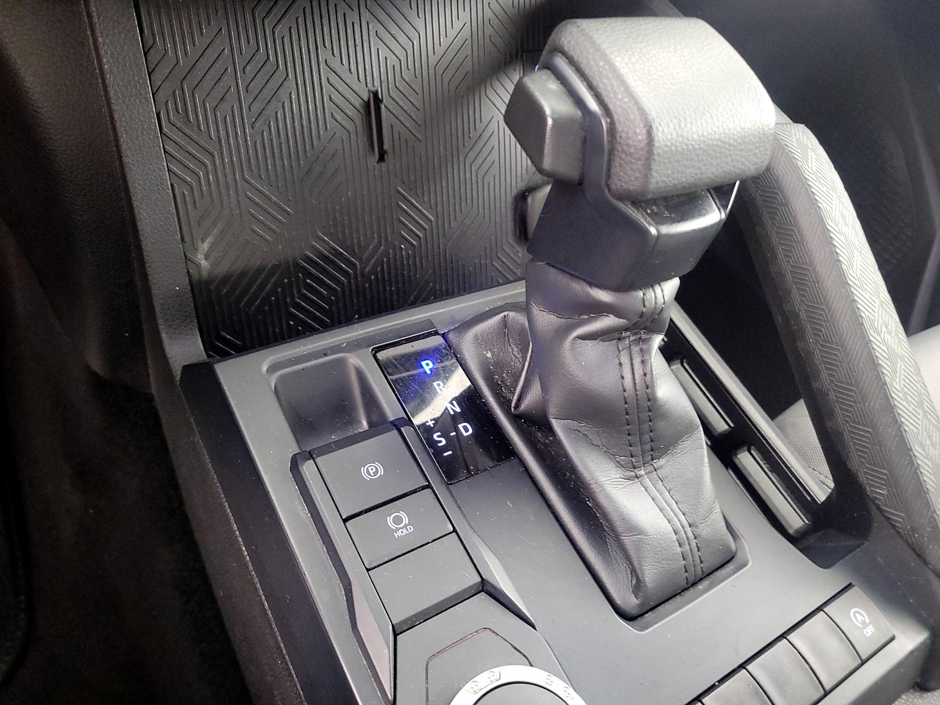 Thumbnail: 2024 Toyota Tacoma - 17