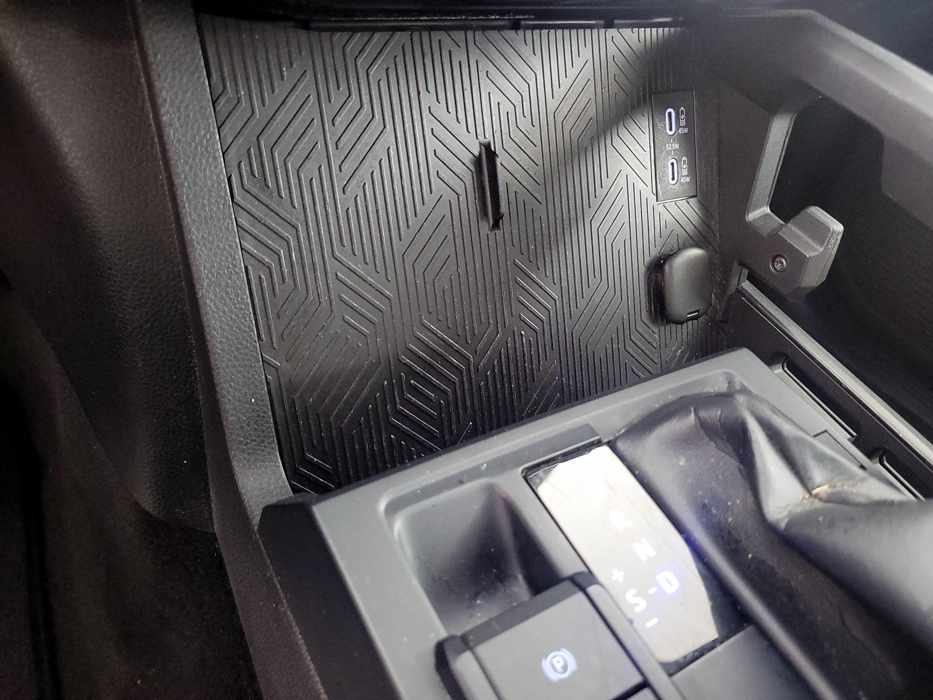 Thumbnail: 2024 Toyota Tacoma - 18