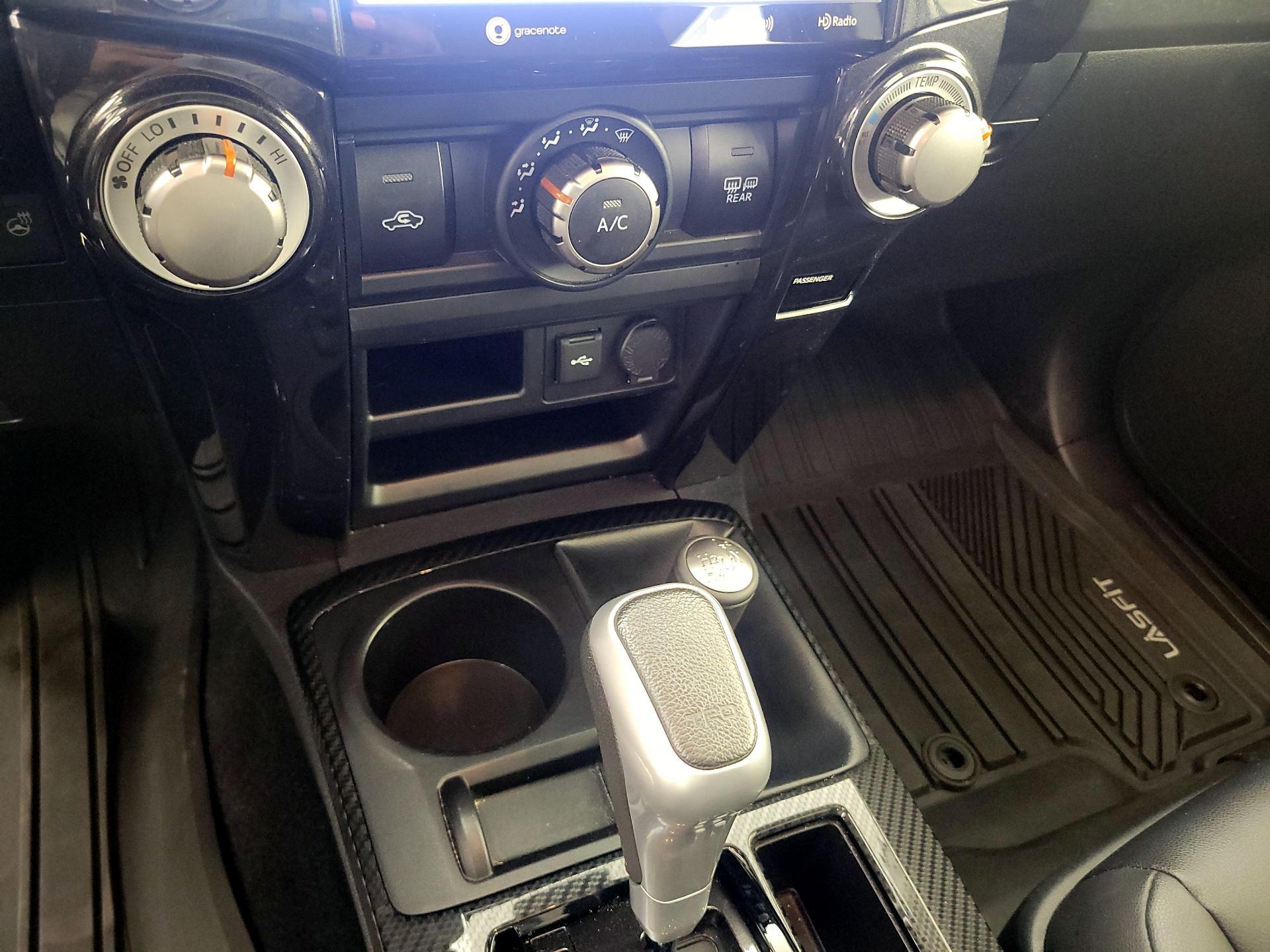 Thumbnail: 2023 Toyota 4Runner - 17