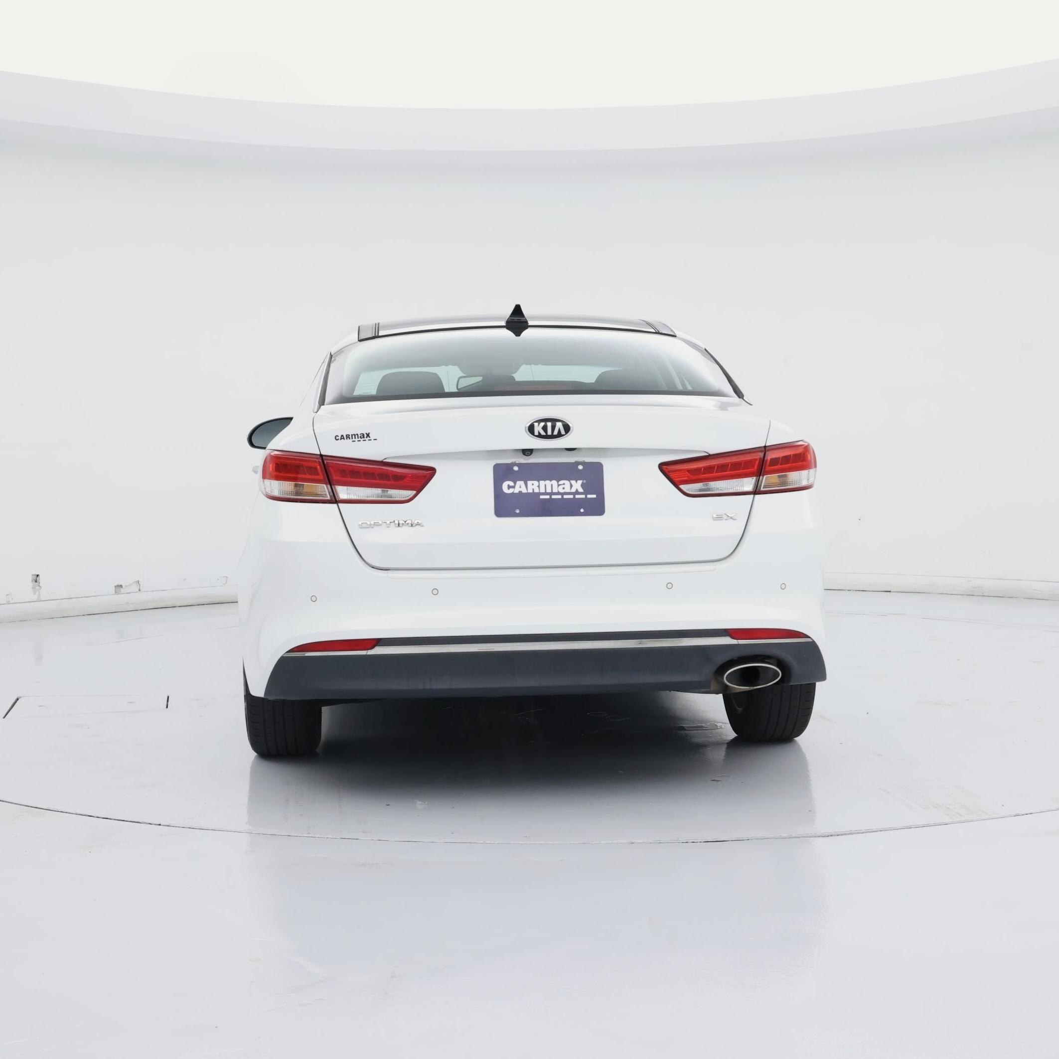 Thumbnail: 2016 Kia Optima - 6