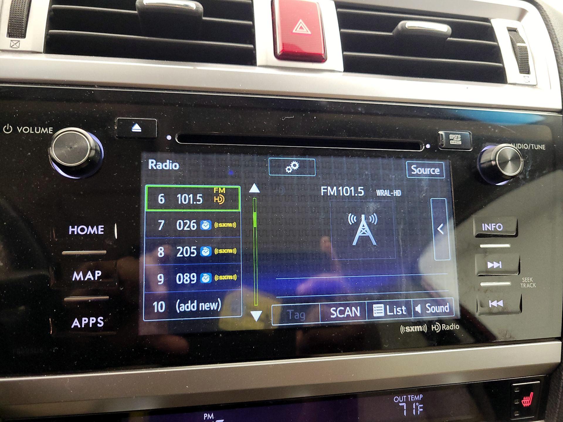 Thumbnail: 2016 Subaru Outback - 16