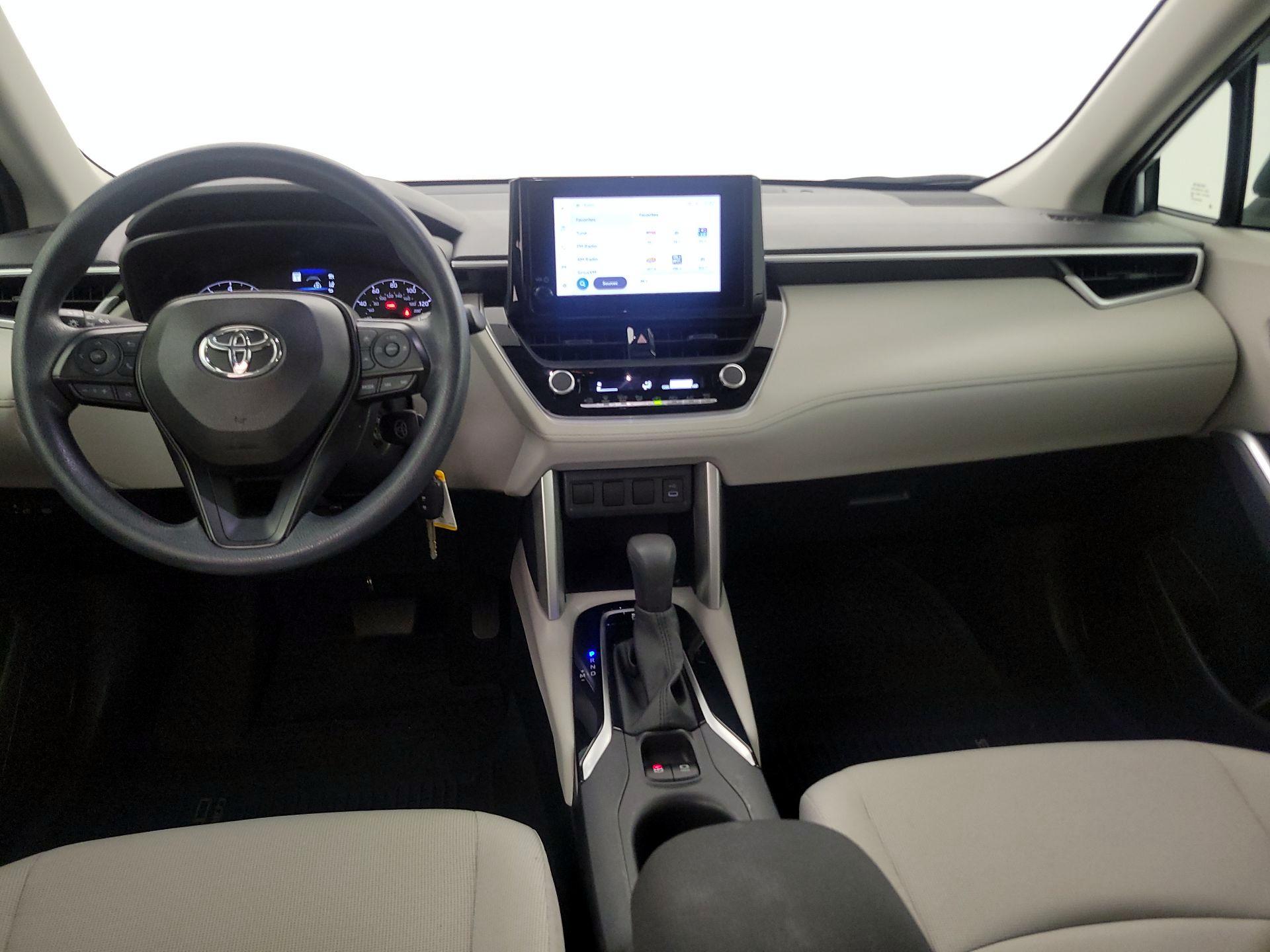 Thumbnail: 2024 Toyota Corolla Cross - 9