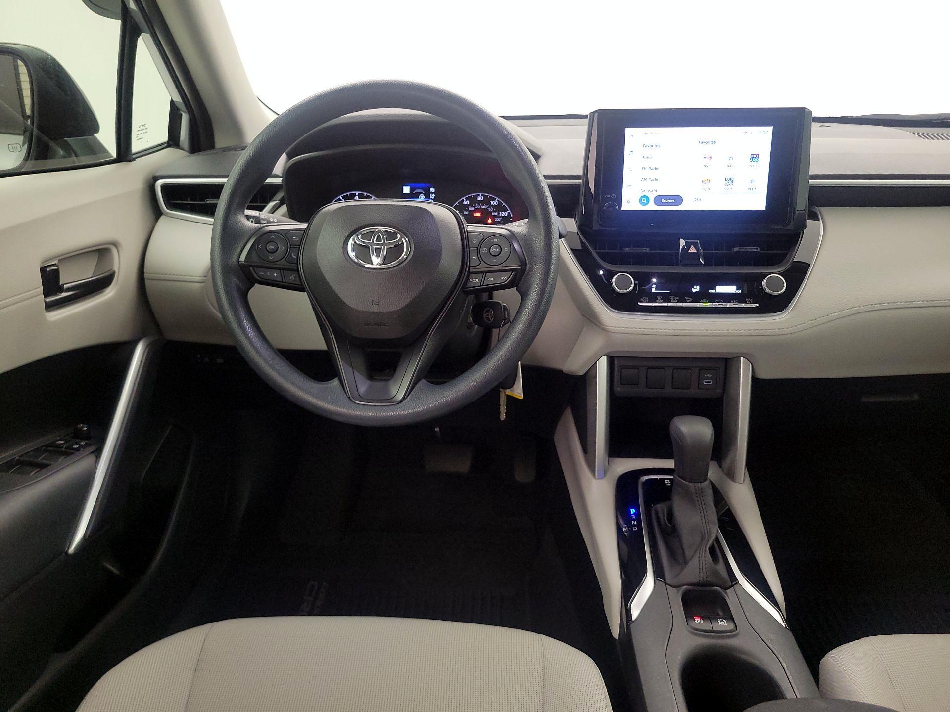 Thumbnail: 2024 Toyota Corolla Cross - 10