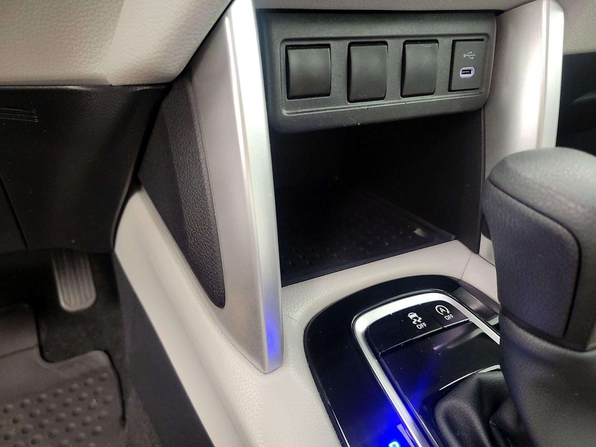 Thumbnail: 2024 Toyota Corolla Cross - 18