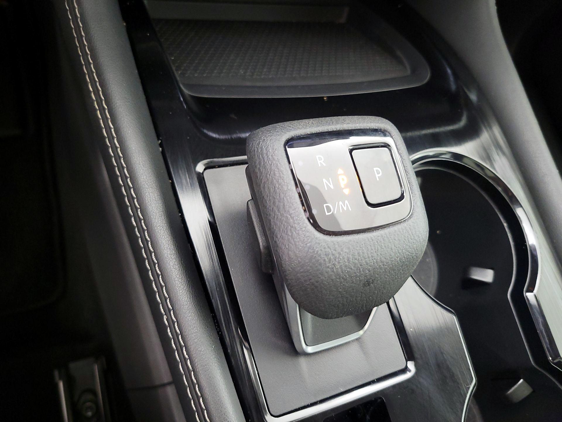 Thumbnail: 2022 Nissan Rogue - 17