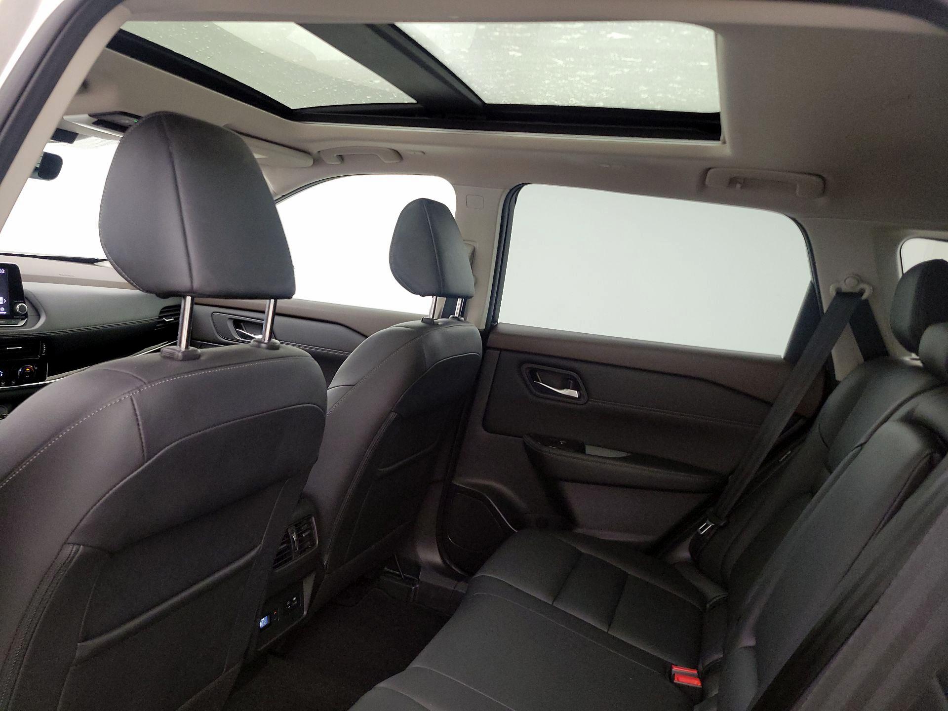 Thumbnail: 2022 Nissan Rogue - 19