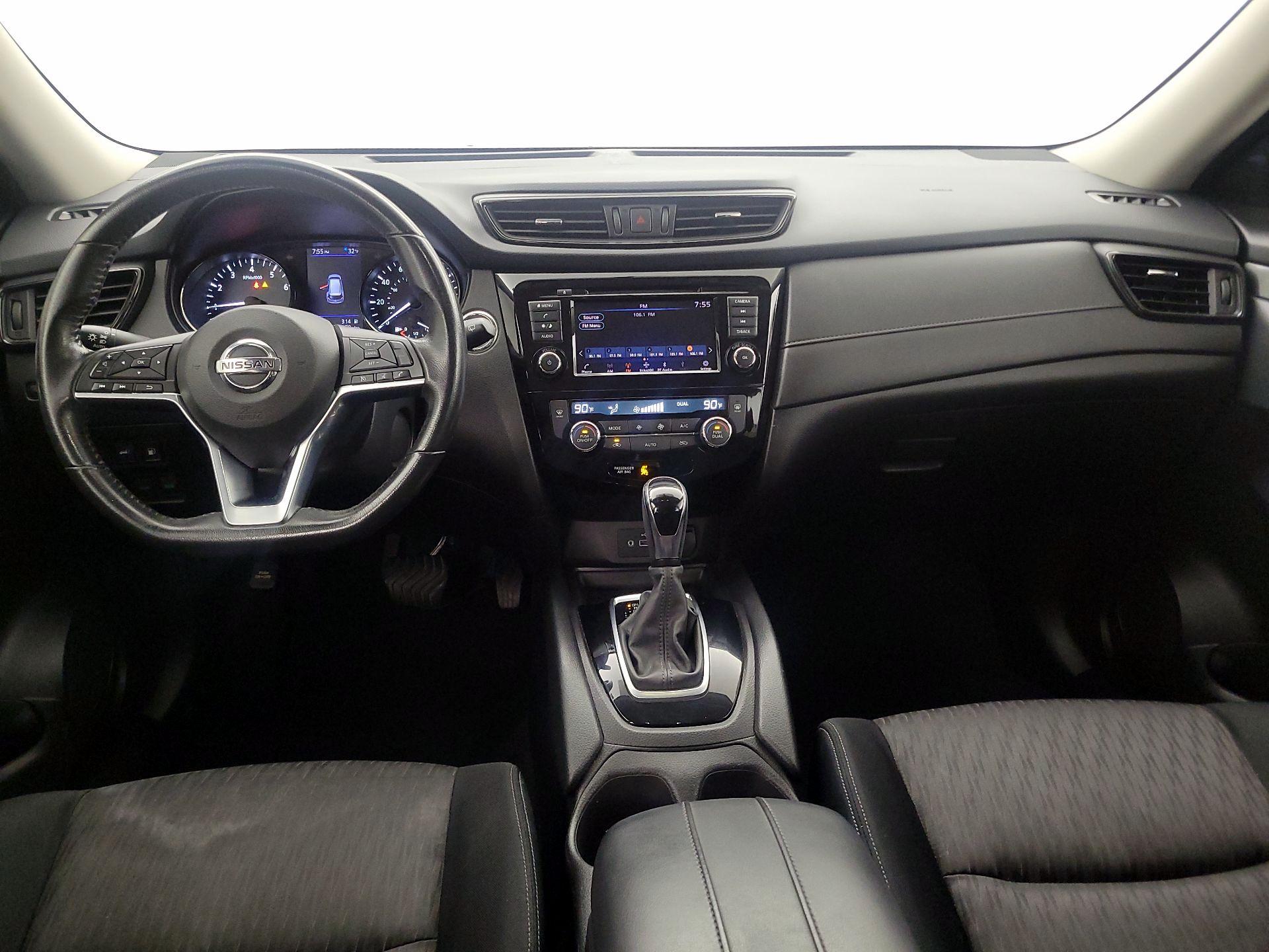 Thumbnail: 2018 Nissan Rogue - 9