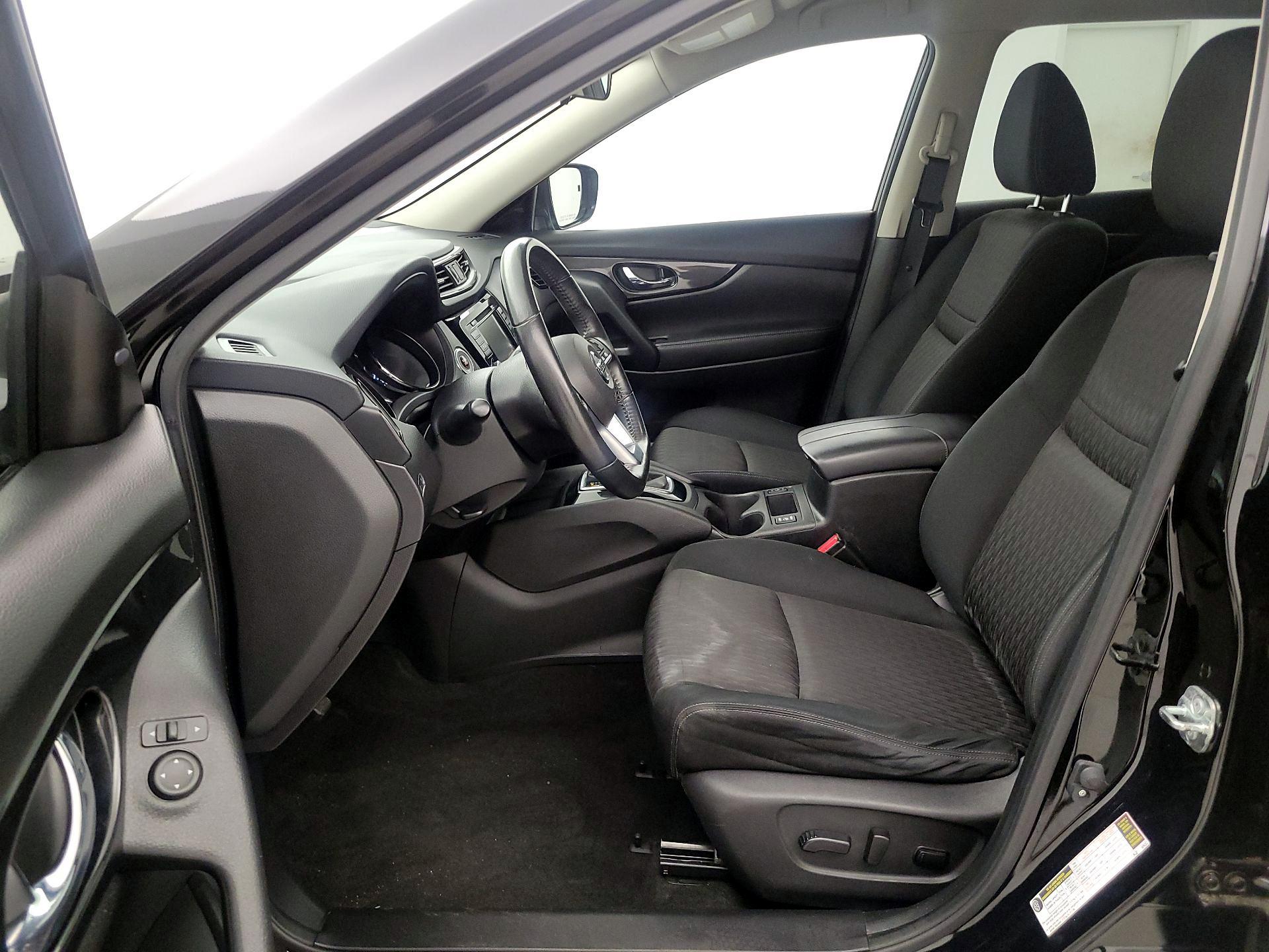 Thumbnail: 2018 Nissan Rogue - 11