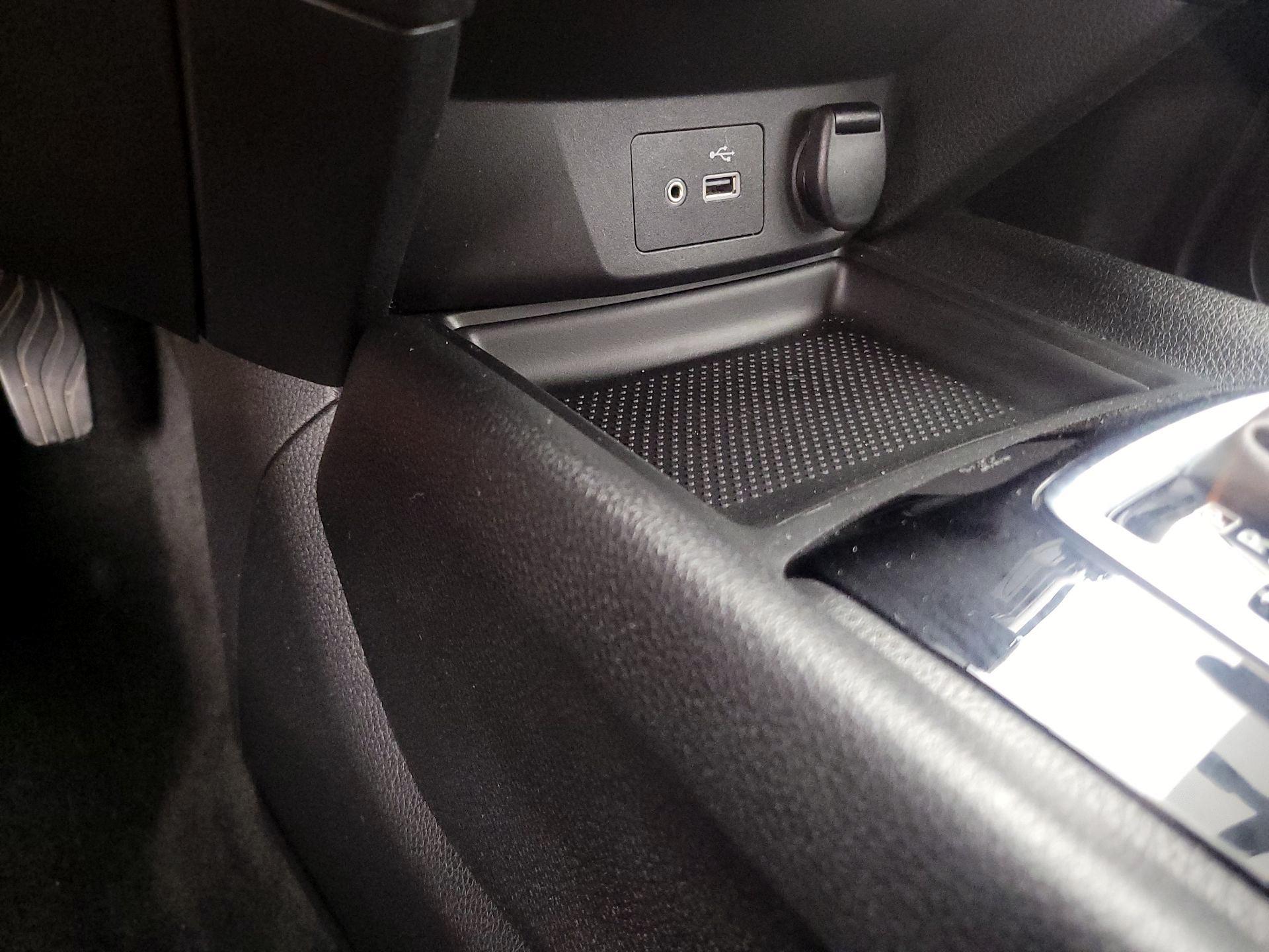 Thumbnail: 2018 Nissan Rogue - 18