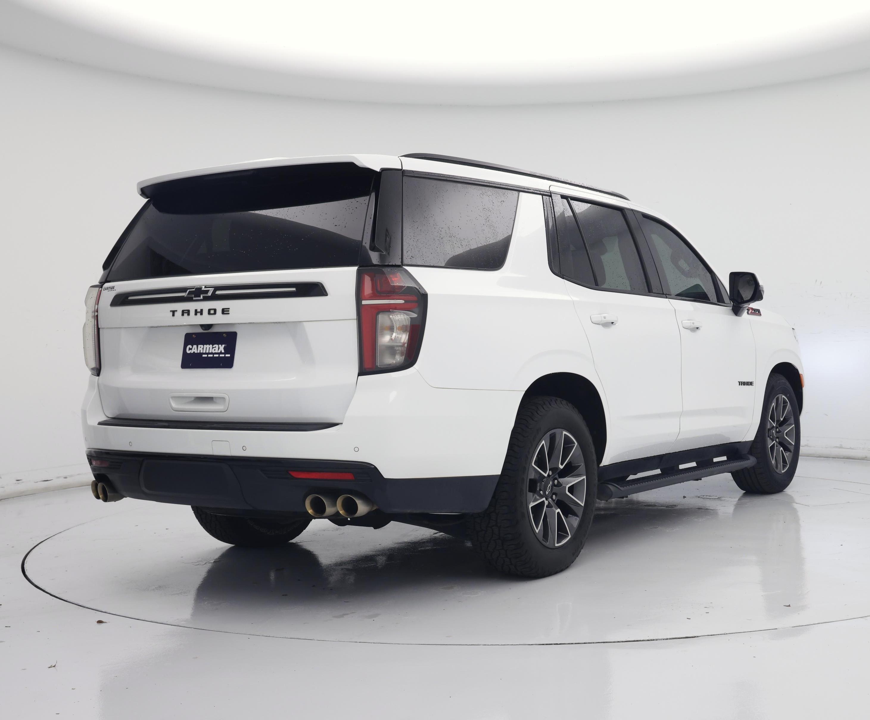 Thumbnail: 2023 Chevrolet Tahoe - 8