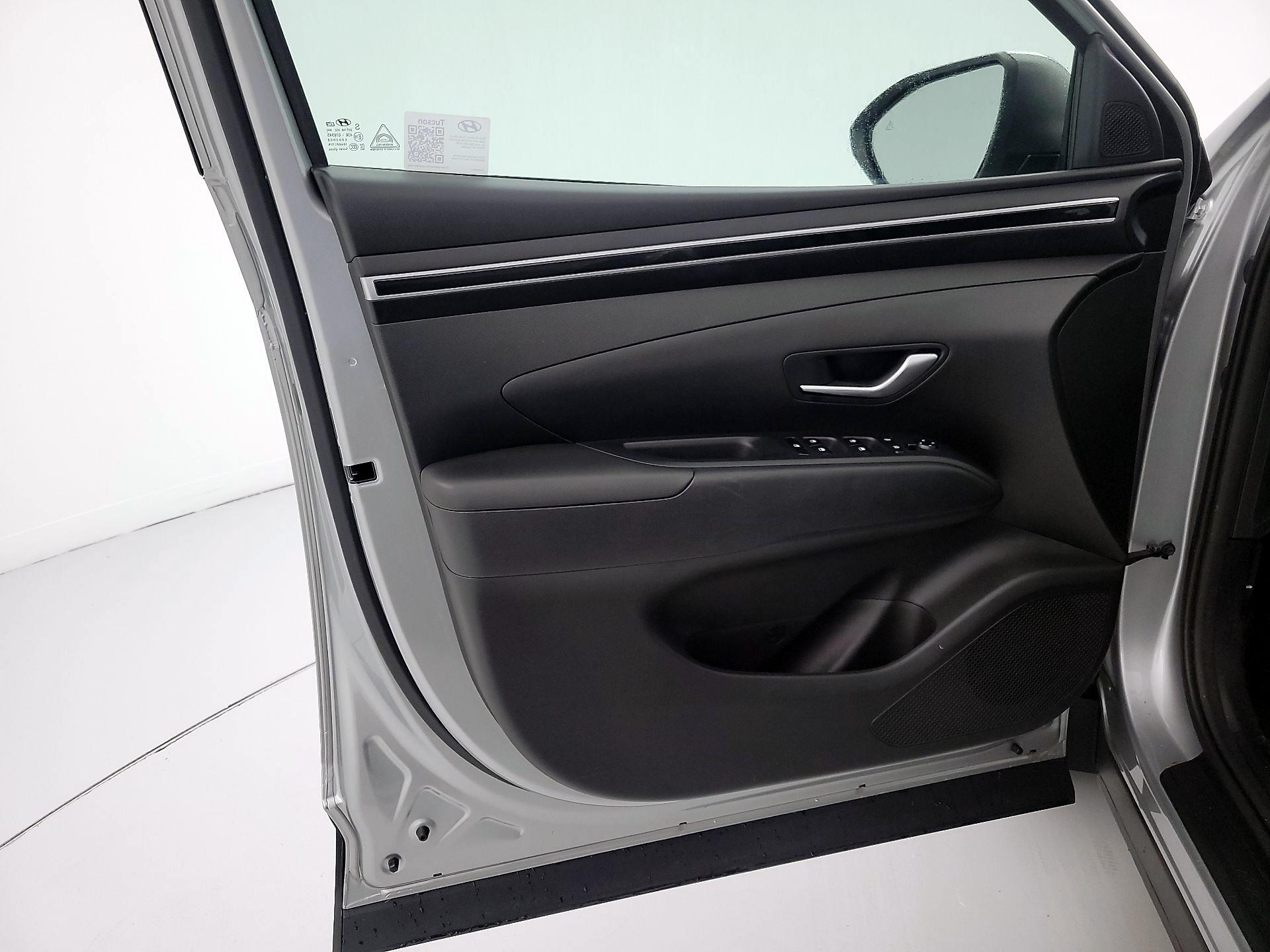 Thumbnail: 2024 Hyundai Tucson - 12