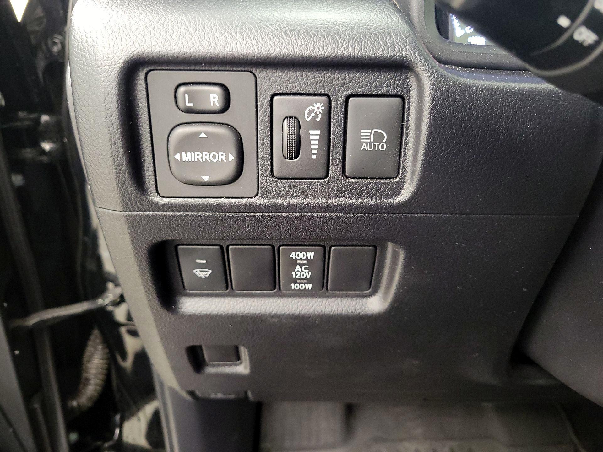 Thumbnail: 2021 Toyota 4Runner - 13