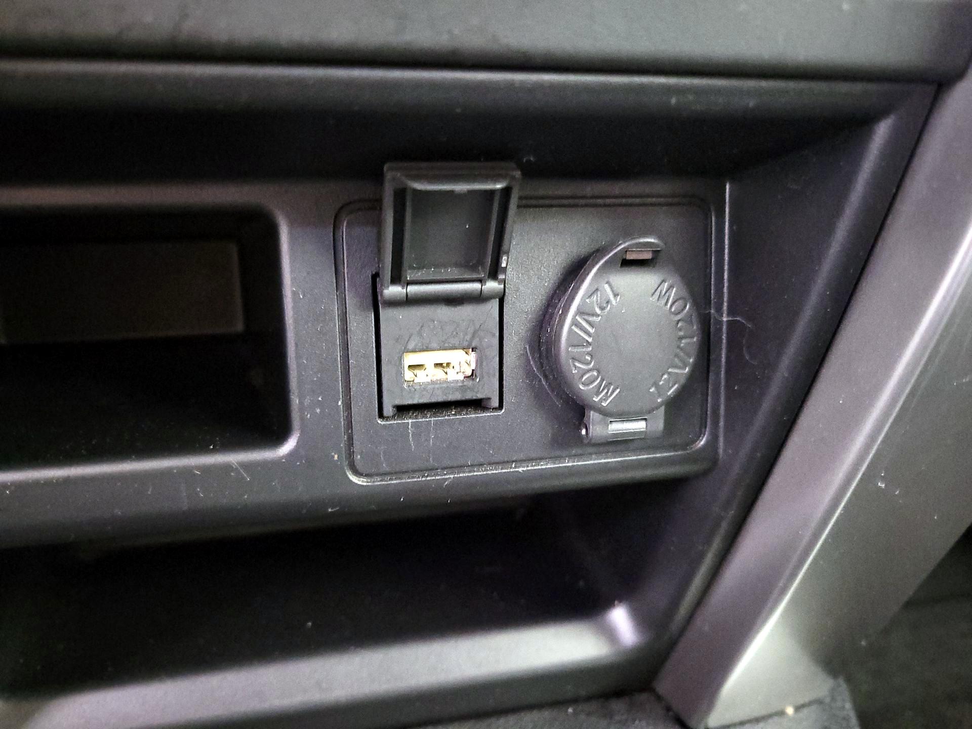 Thumbnail: 2021 Toyota 4Runner - 18