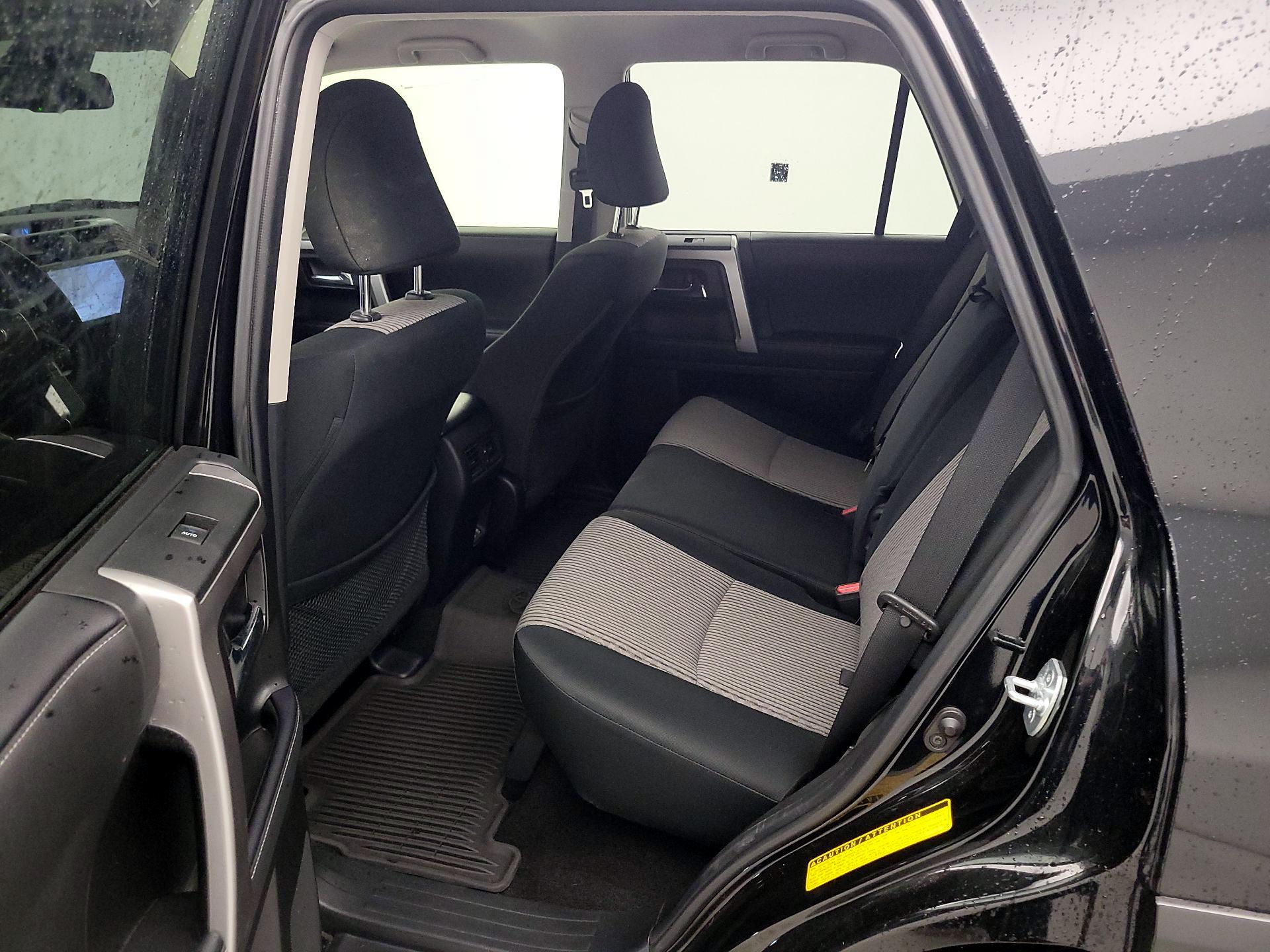 Thumbnail: 2021 Toyota 4Runner - 19