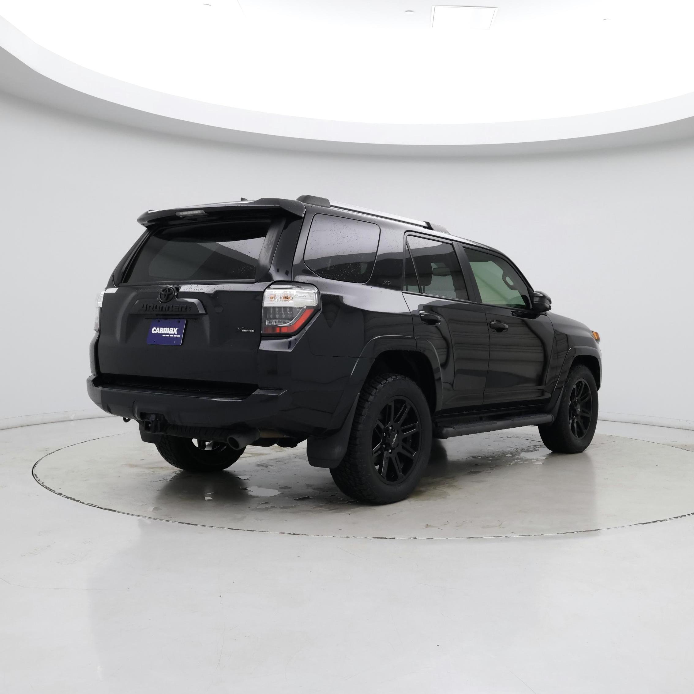 Thumbnail: 2021 Toyota 4Runner - 8