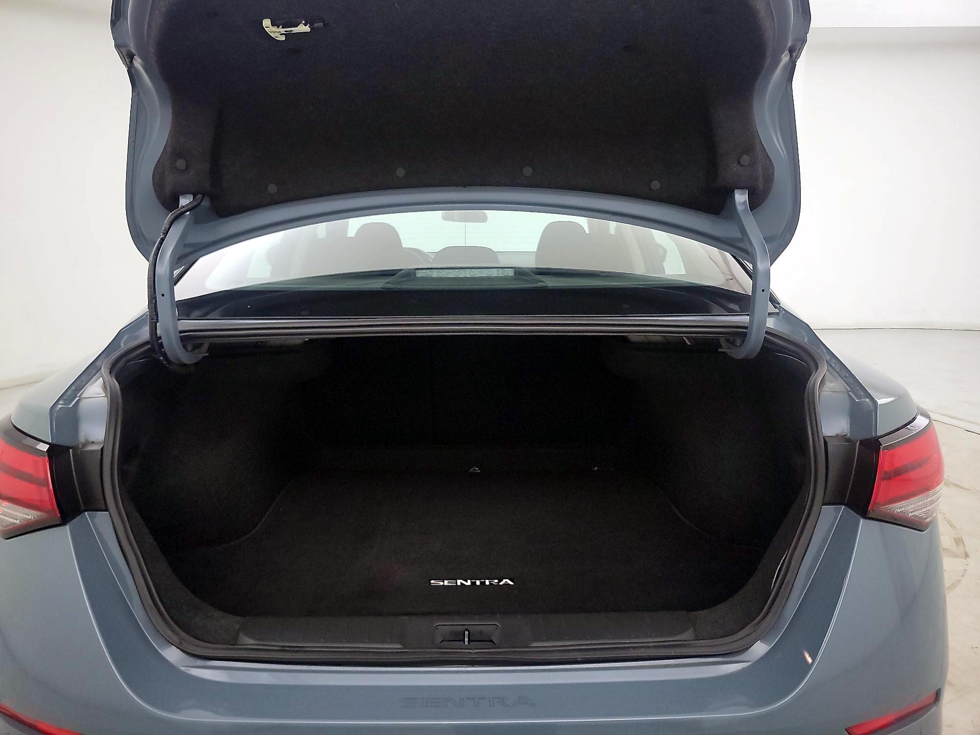 Thumbnail: 2025 Nissan Sentra - 20