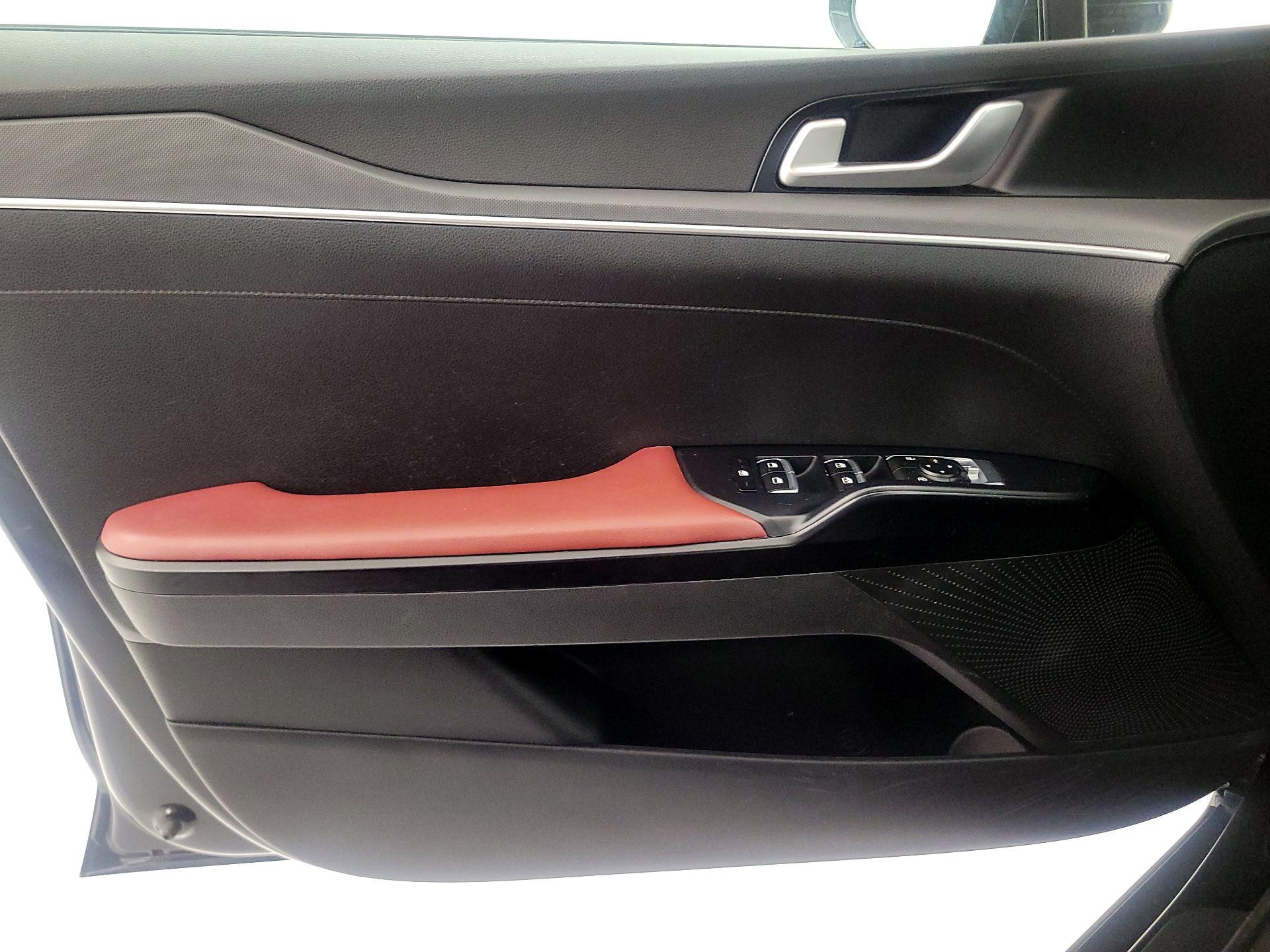 Thumbnail: 2022 Kia K5 - 12