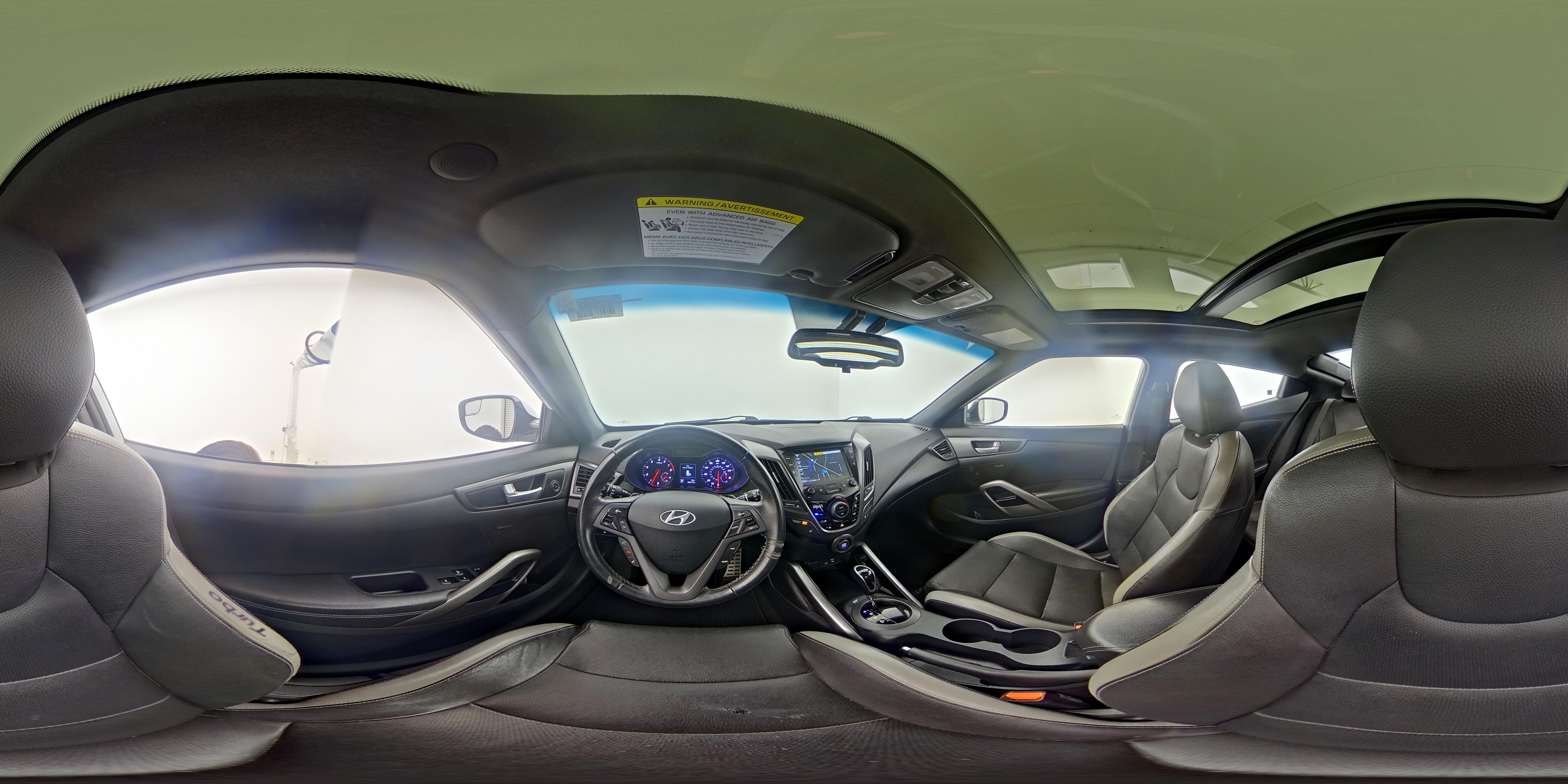 2017 Hyundai Veloster - Photo 28