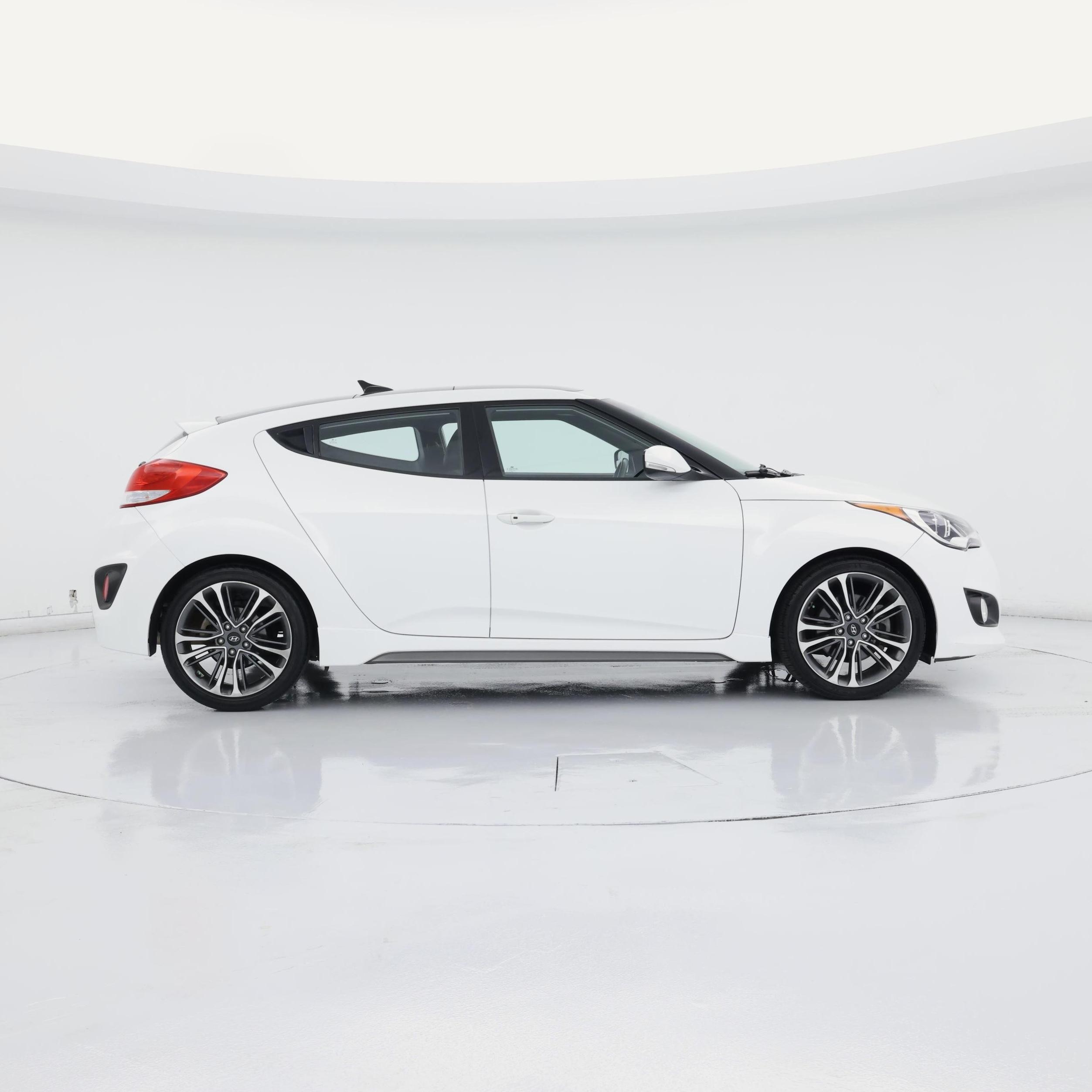 Thumbnail: 2017 Hyundai Veloster - 7