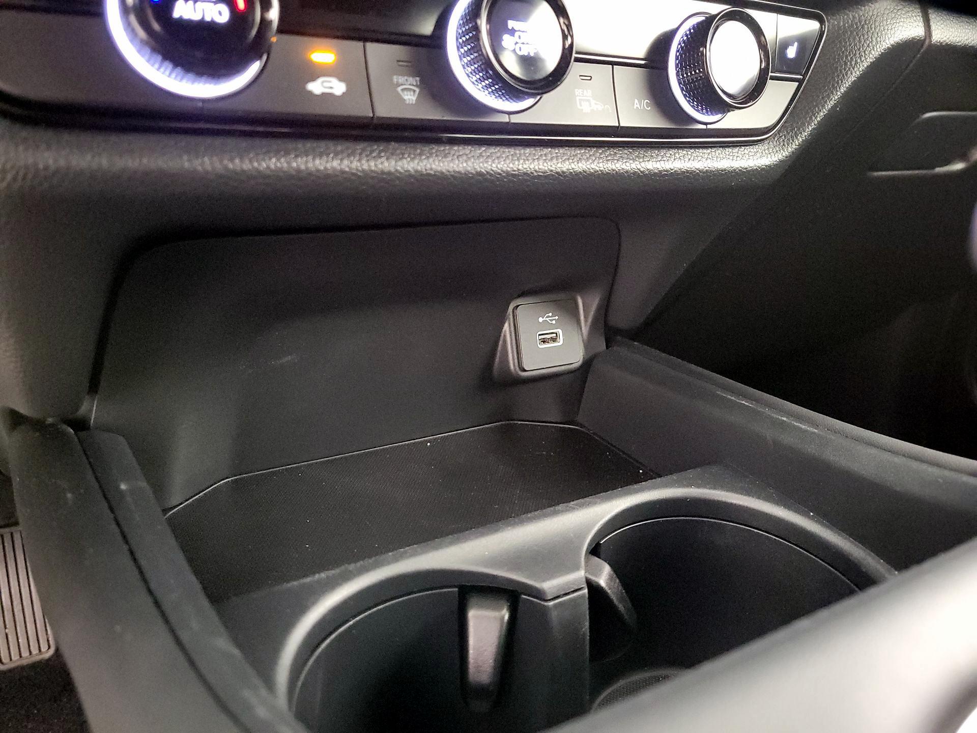 Thumbnail: 2025 Honda HR-V - 18