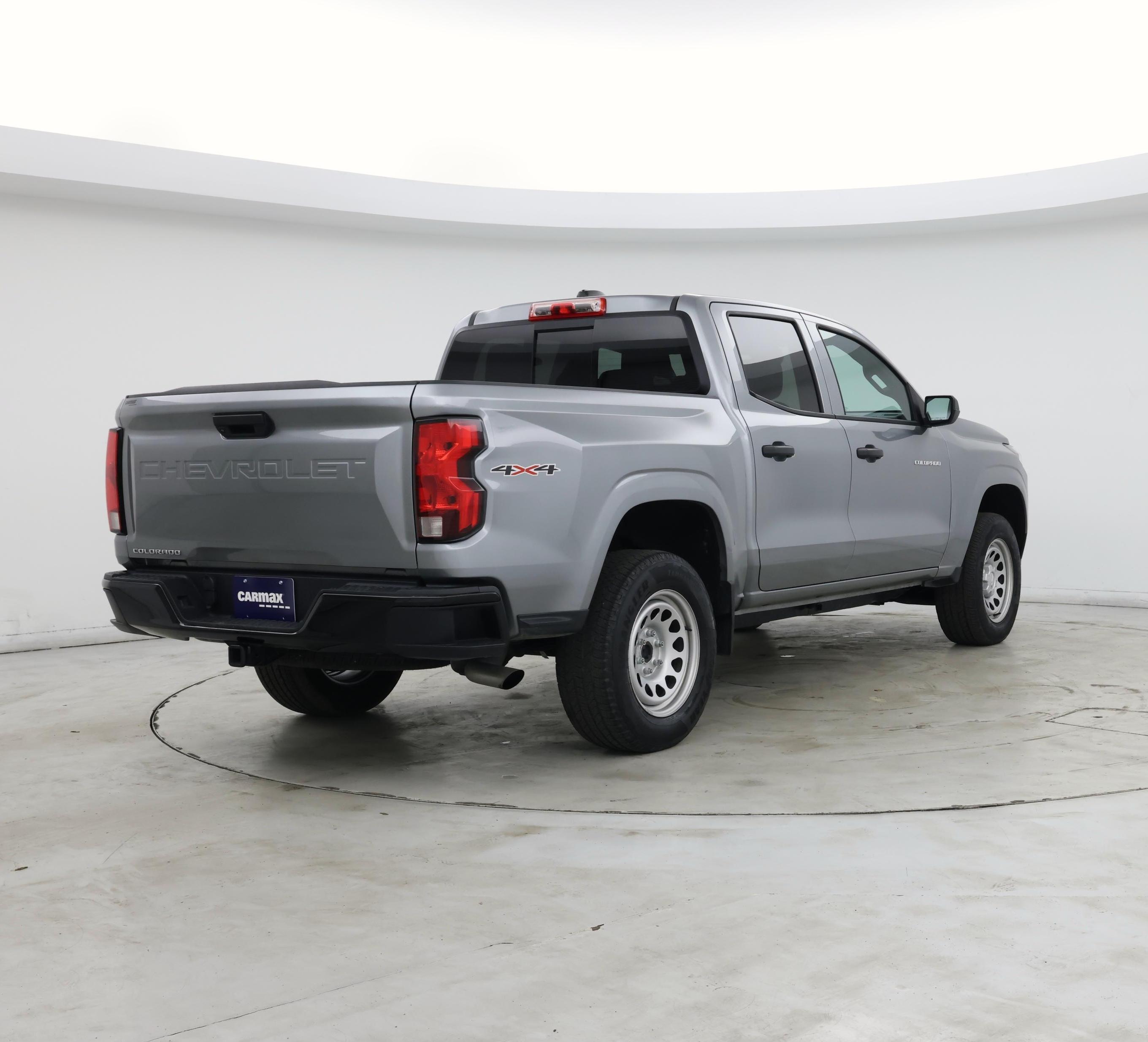 Thumbnail: 2024 Chevrolet Colorado - 8