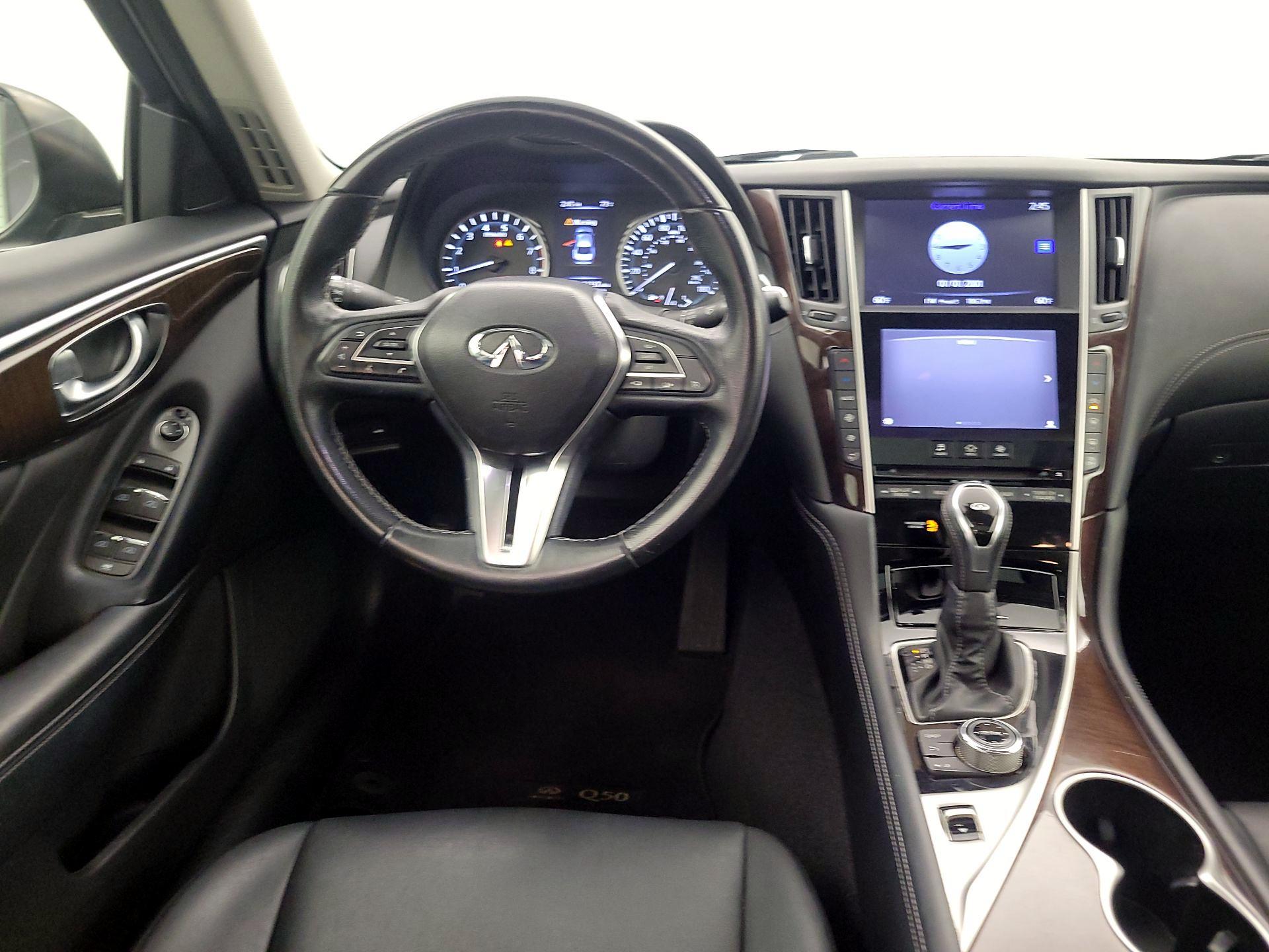 Thumbnail: 2018 INFINITI Q50 - 10